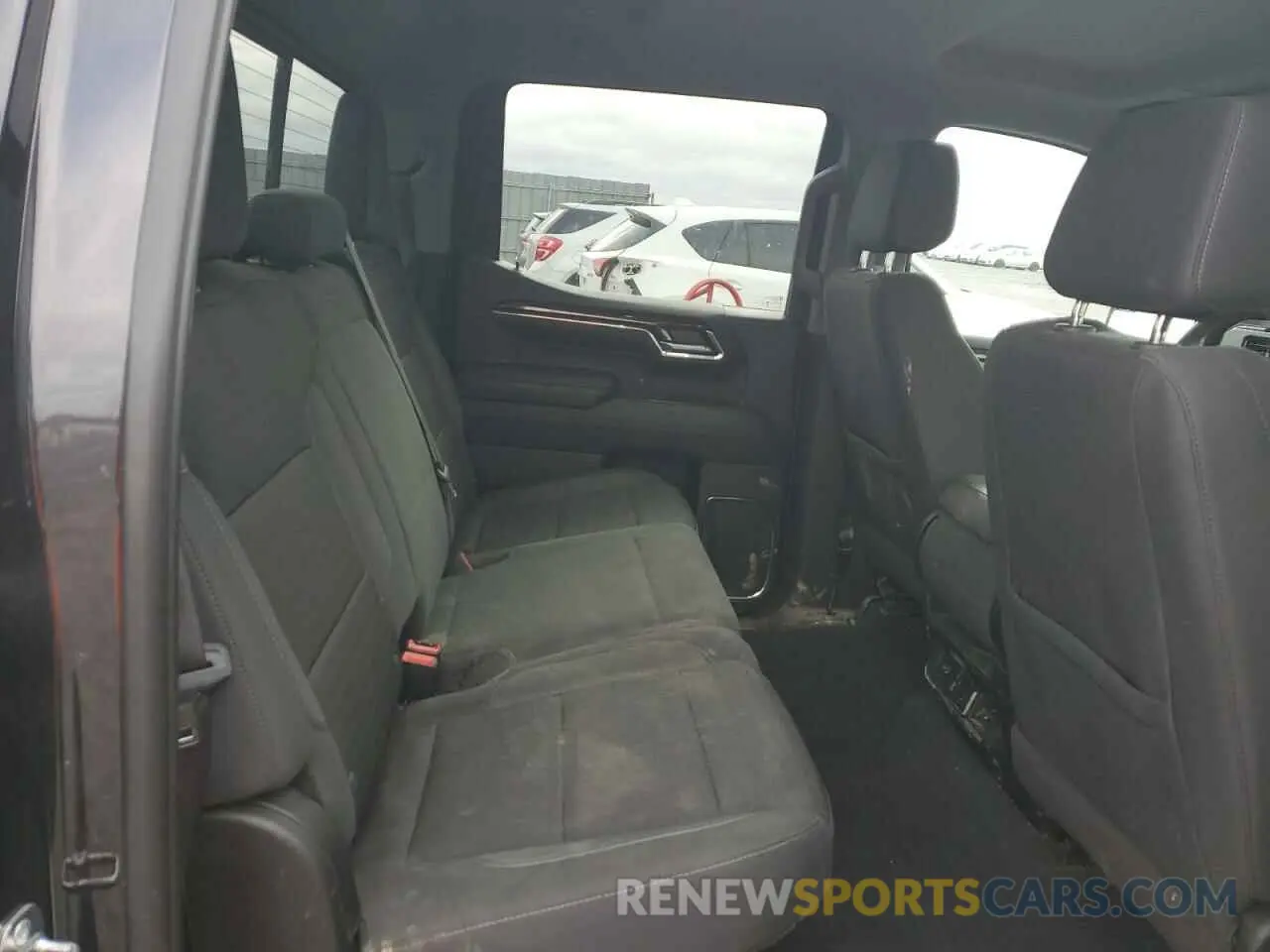 10 Фотография поврежденного автомобиля 3GTUUBED1RG234914 GMC SIERRA 2024