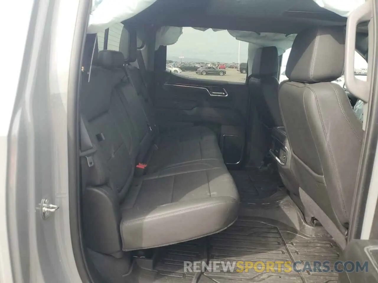 10 Фотография поврежденного автомобиля 3GTUUCE84RG202399 GMC SIERRA 2024