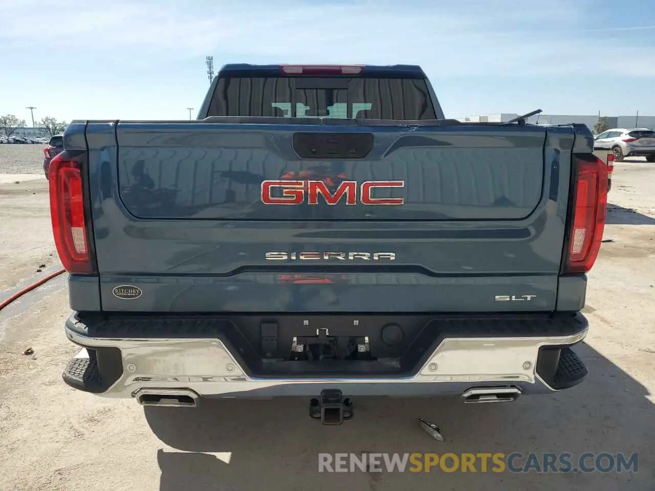 6 Photograph of a damaged car 3GTUUDE80RG297792 GMC SIERRA 2024