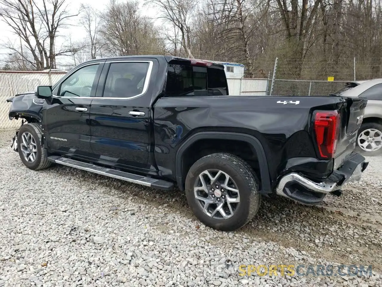2 Photograph of a damaged car 3GTUUDED2RG274852 GMC SIERRA 2024