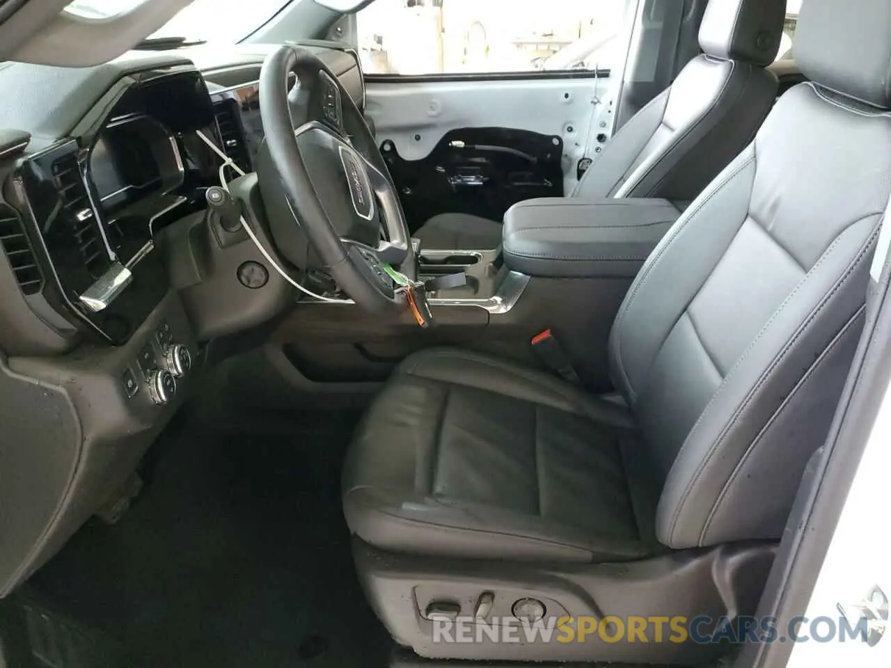 7 Фотография поврежденного автомобиля 3GTUUDED3RG391369 GMC SIERRA 2024