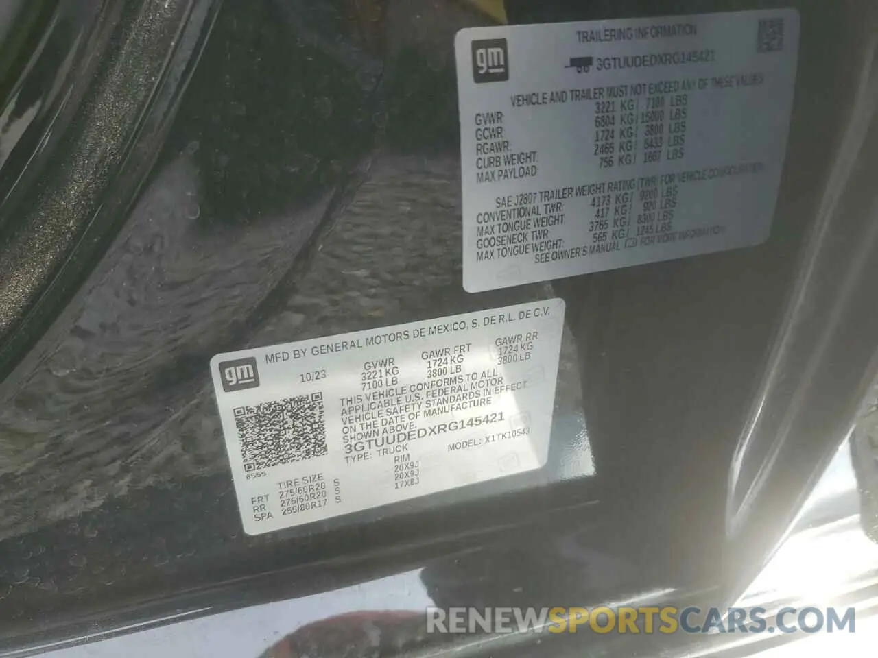 12 Photograph of a damaged car 3GTUUDEDXRG145421 GMC SIERRA 2024