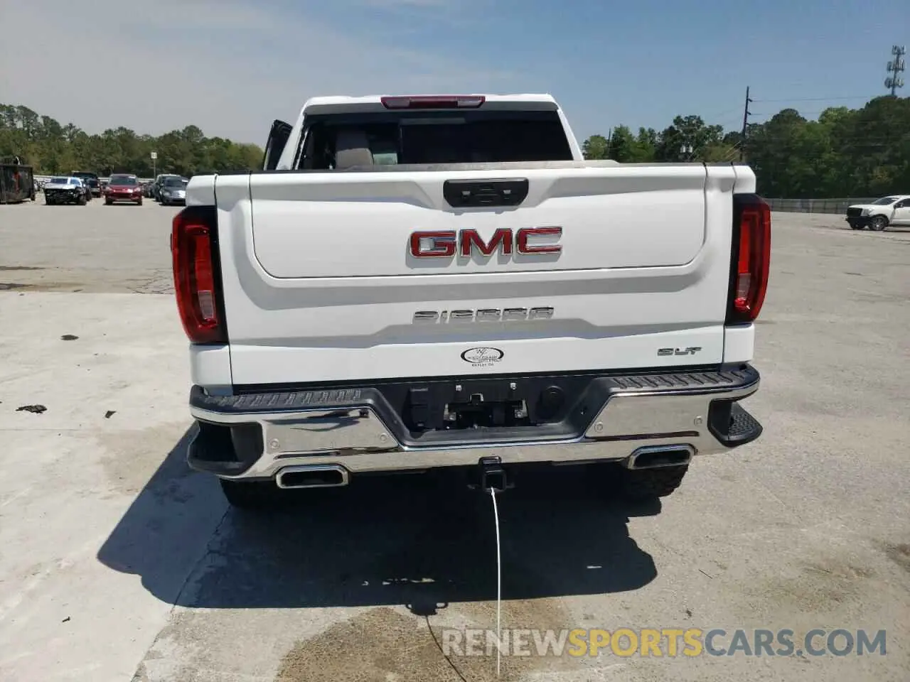 6 Photograph of a damaged car 3GTUUDEL0RG438557 GMC SIERRA 2024