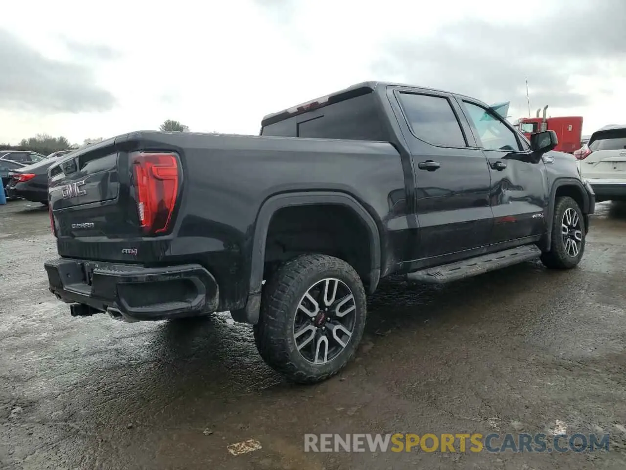 3 Фотография поврежденного автомобиля 3GTUUEE81RG318526 GMC SIERRA 2024