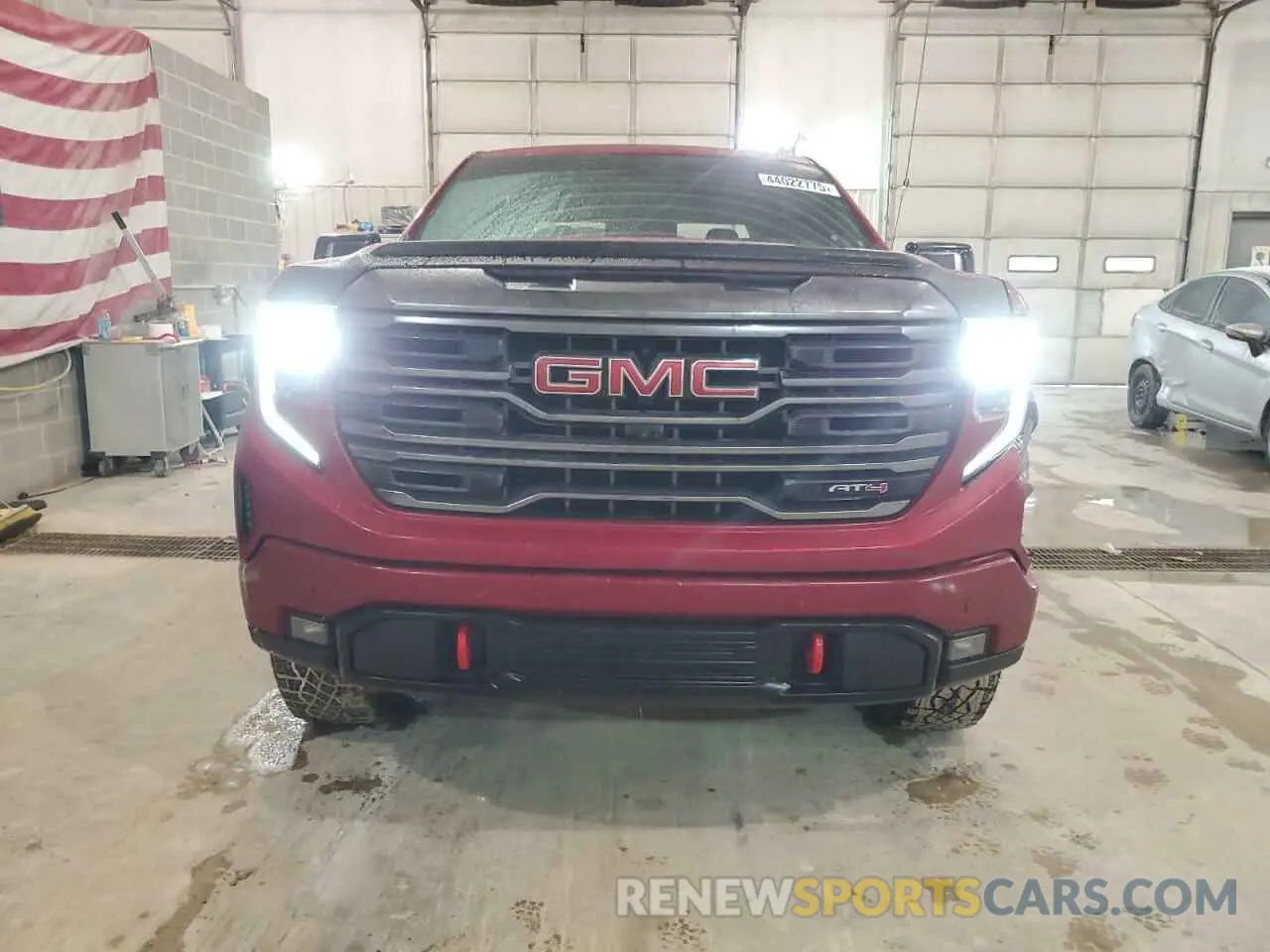 5 Photograph of a damaged car 3GTUUEELXRG202827 GMC SIERRA 2024