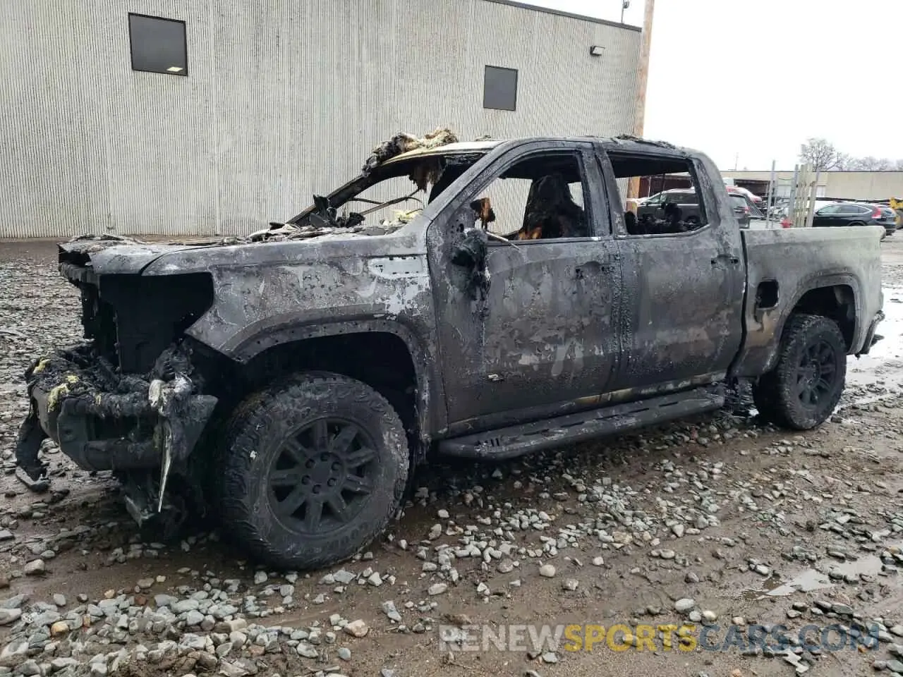 1 Photograph of a damaged car 3GTUUFEL9RG137071 GMC SIERRA 2024