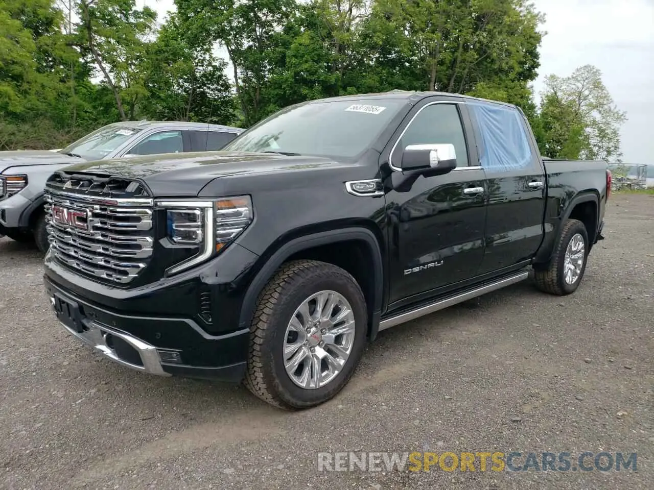 1 Photograph of a damaged car 3GTUUGED2RG326577 GMC SIERRA 2024