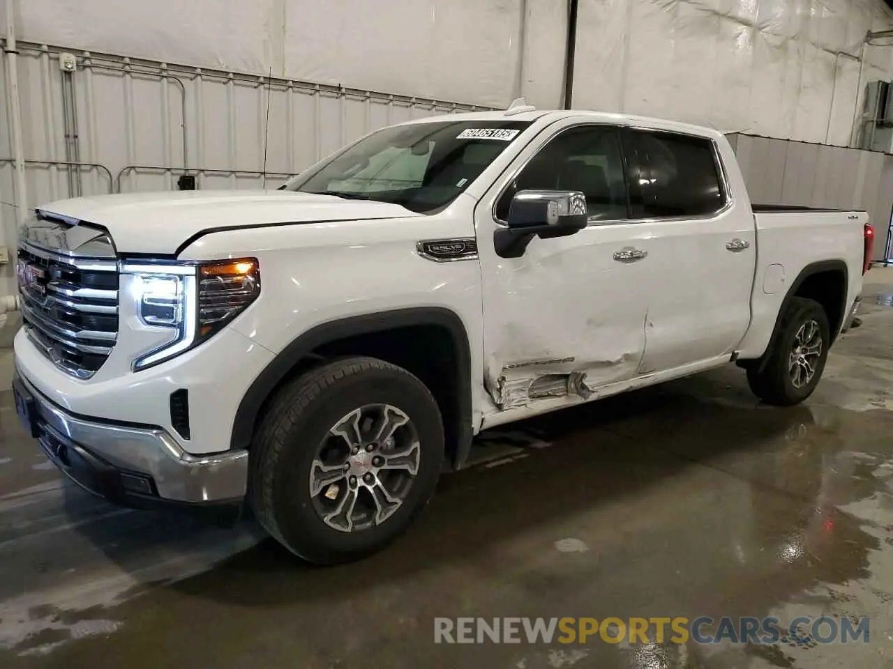 1 Фотография поврежденного автомобиля 1GTUUDED0SZ240561 GMC SIERRA 2025