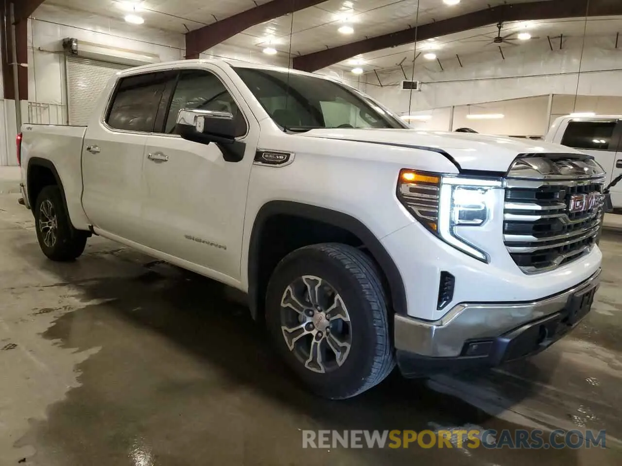 4 Фотография поврежденного автомобиля 1GTUUDED0SZ240561 GMC SIERRA 2025