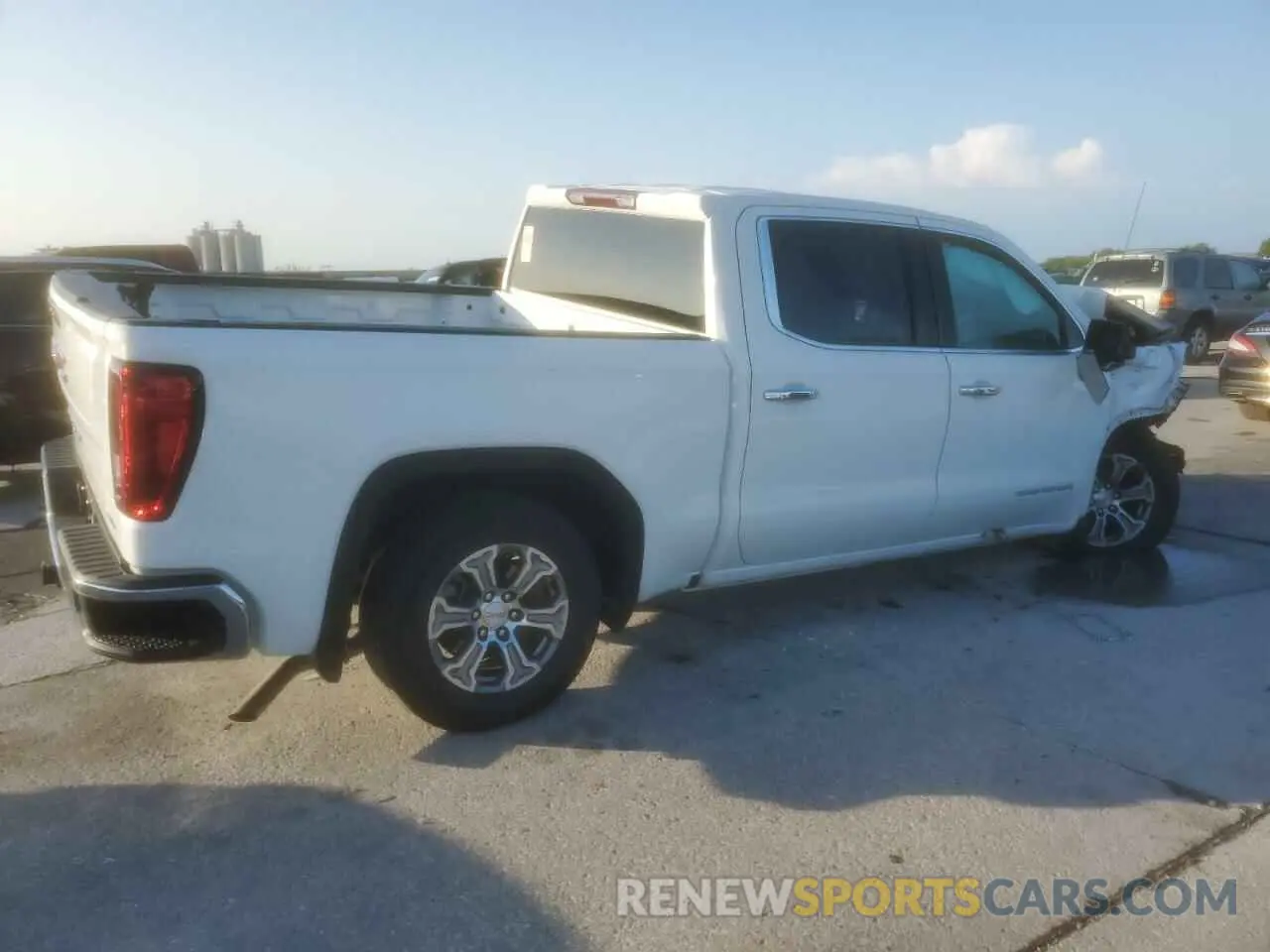 3 Фотография поврежденного автомобиля 3GTPHDED0SG254994 GMC SIERRA 2025