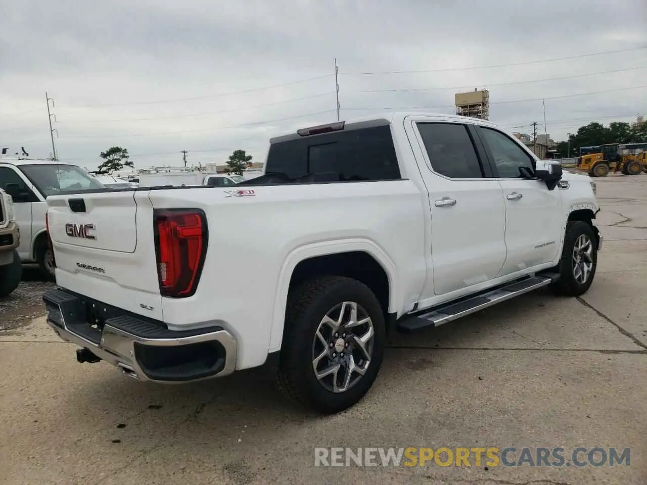 3 Photograph of a damaged car 3GTUUDE83SG206438 GMC SIERRA 2025