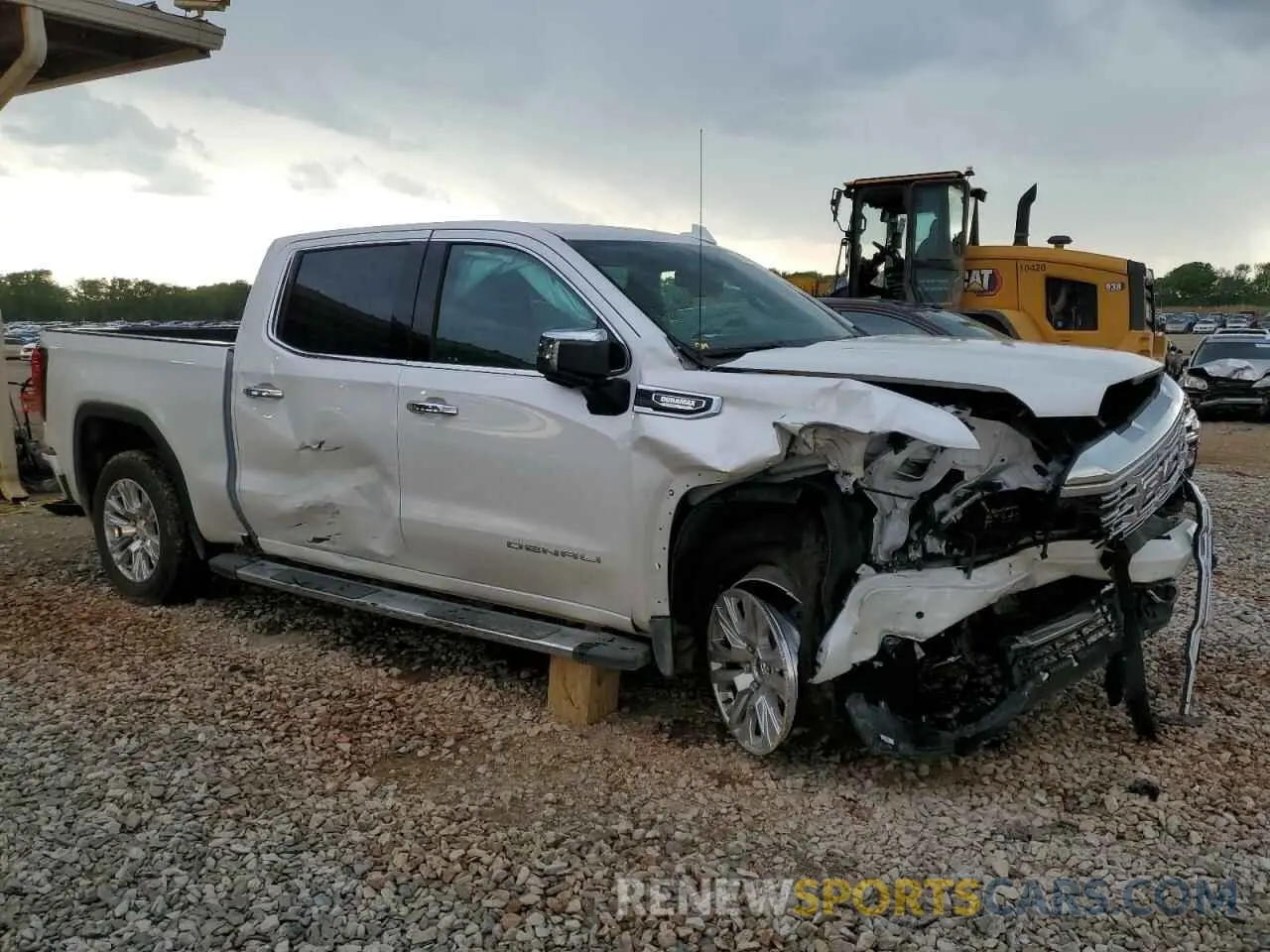 4 Photograph of a damaged car 3GTUUGE86SG214910 GMC SIERRA 2025
