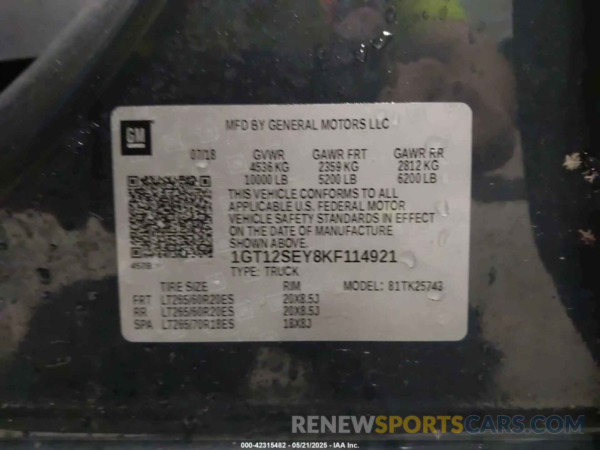 9 Фотография поврежденного автомобиля 1GT12SEY8KF114921 GMC SIERRA 2500HD 2019