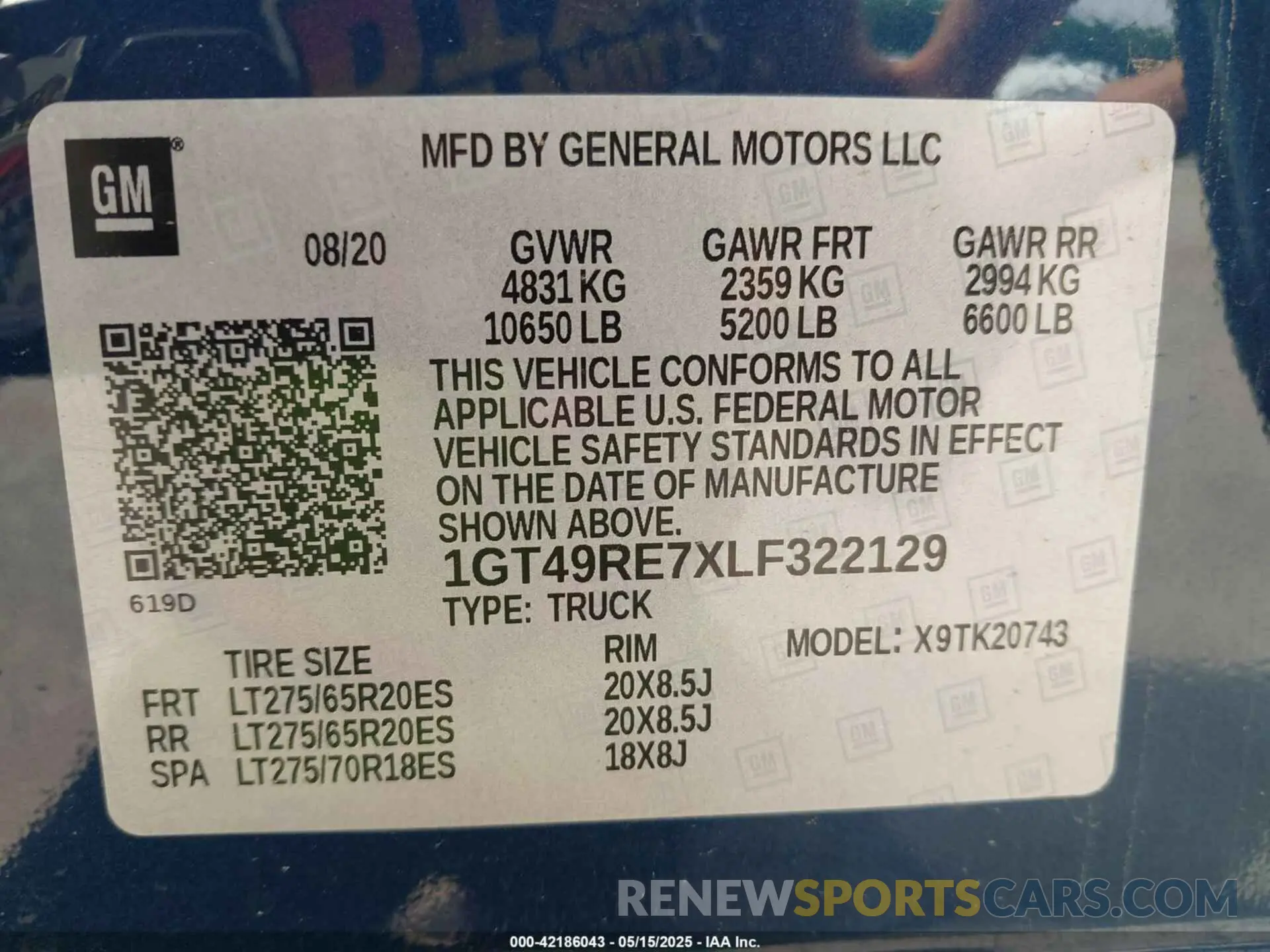 8 Фотография поврежденного автомобиля 1GT49RE7XLF322129 GMC SIERRA 2500HD 2020
