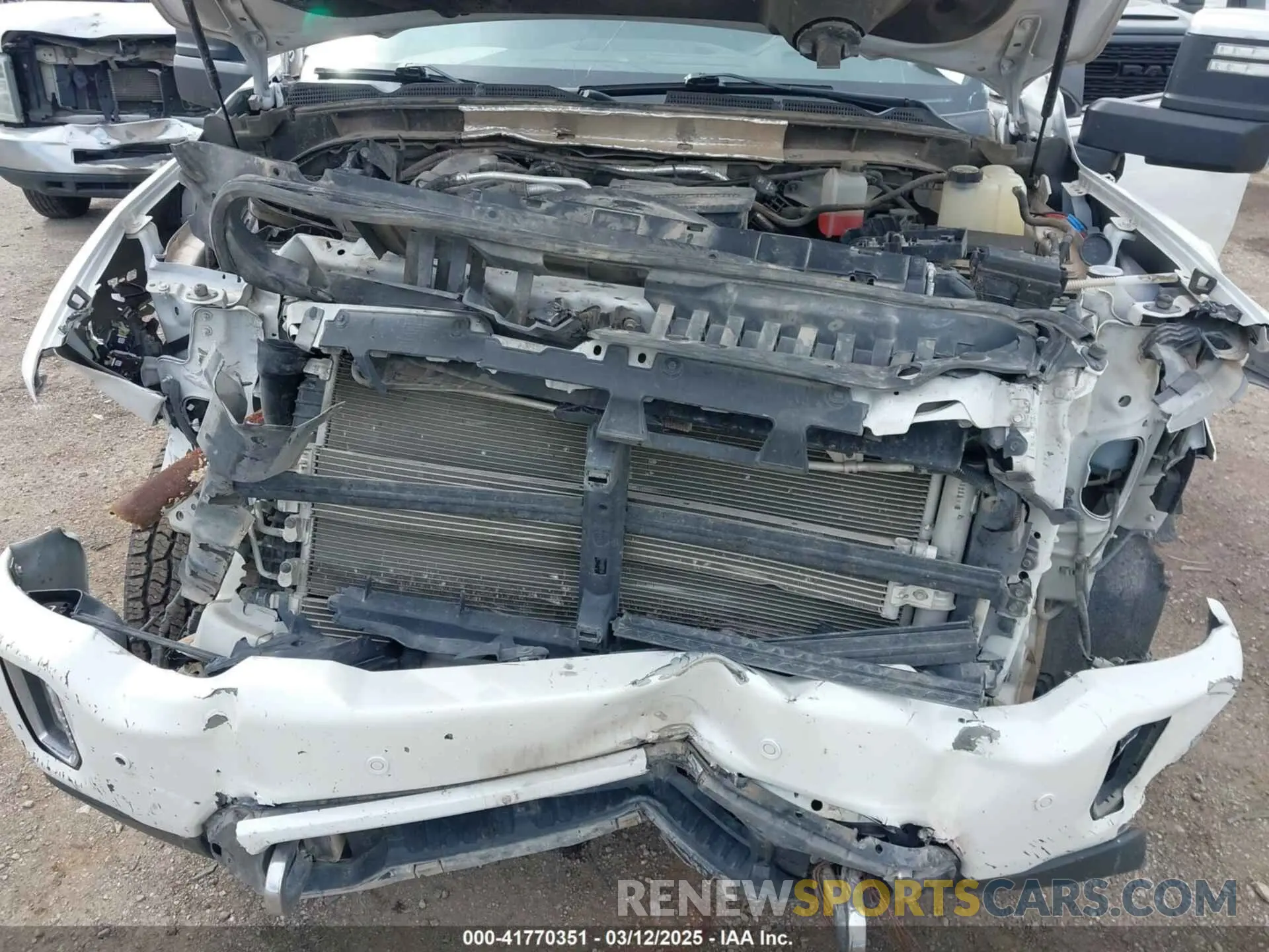10 Photograph of a damaged car 1GT49REY0LF167275 GMC SIERRA 2500HD 2020