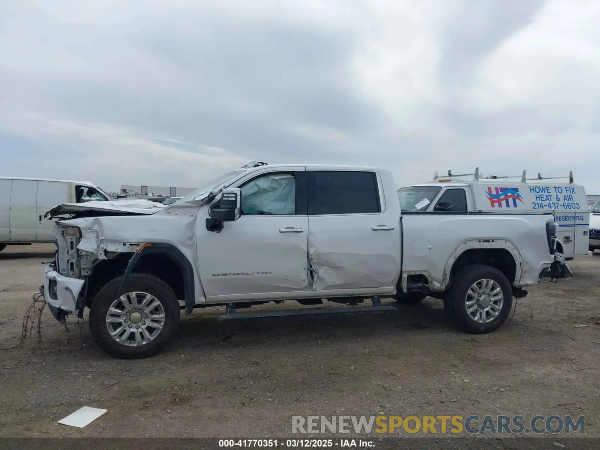 13 Photograph of a damaged car 1GT49REY0LF167275 GMC SIERRA 2500HD 2020
