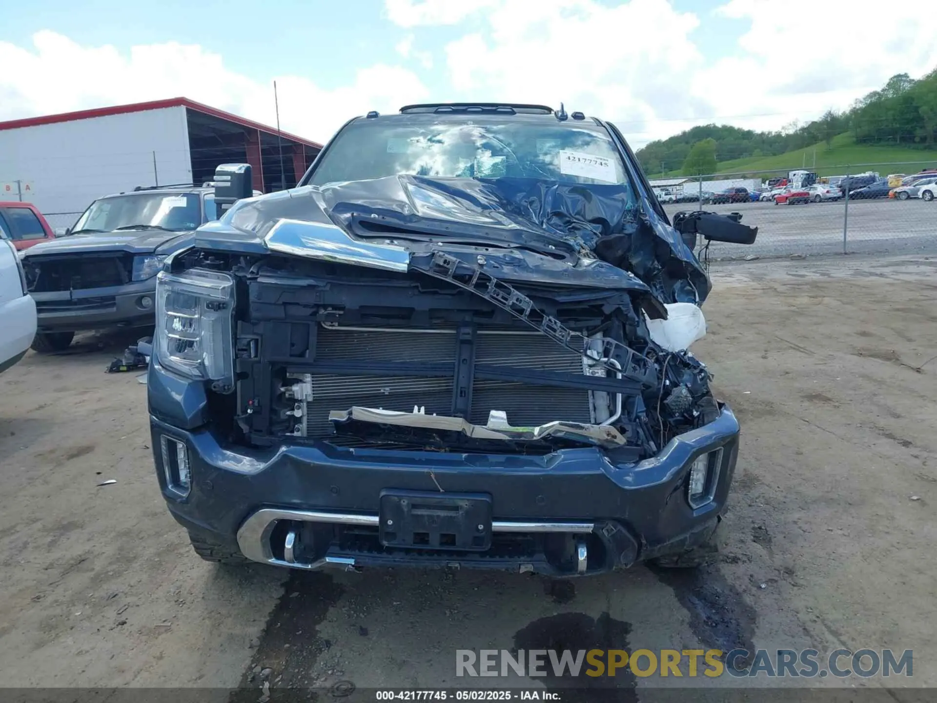 12 Фотография поврежденного автомобиля 1GT49REY3LF172728 GMC SIERRA 2500HD 2020