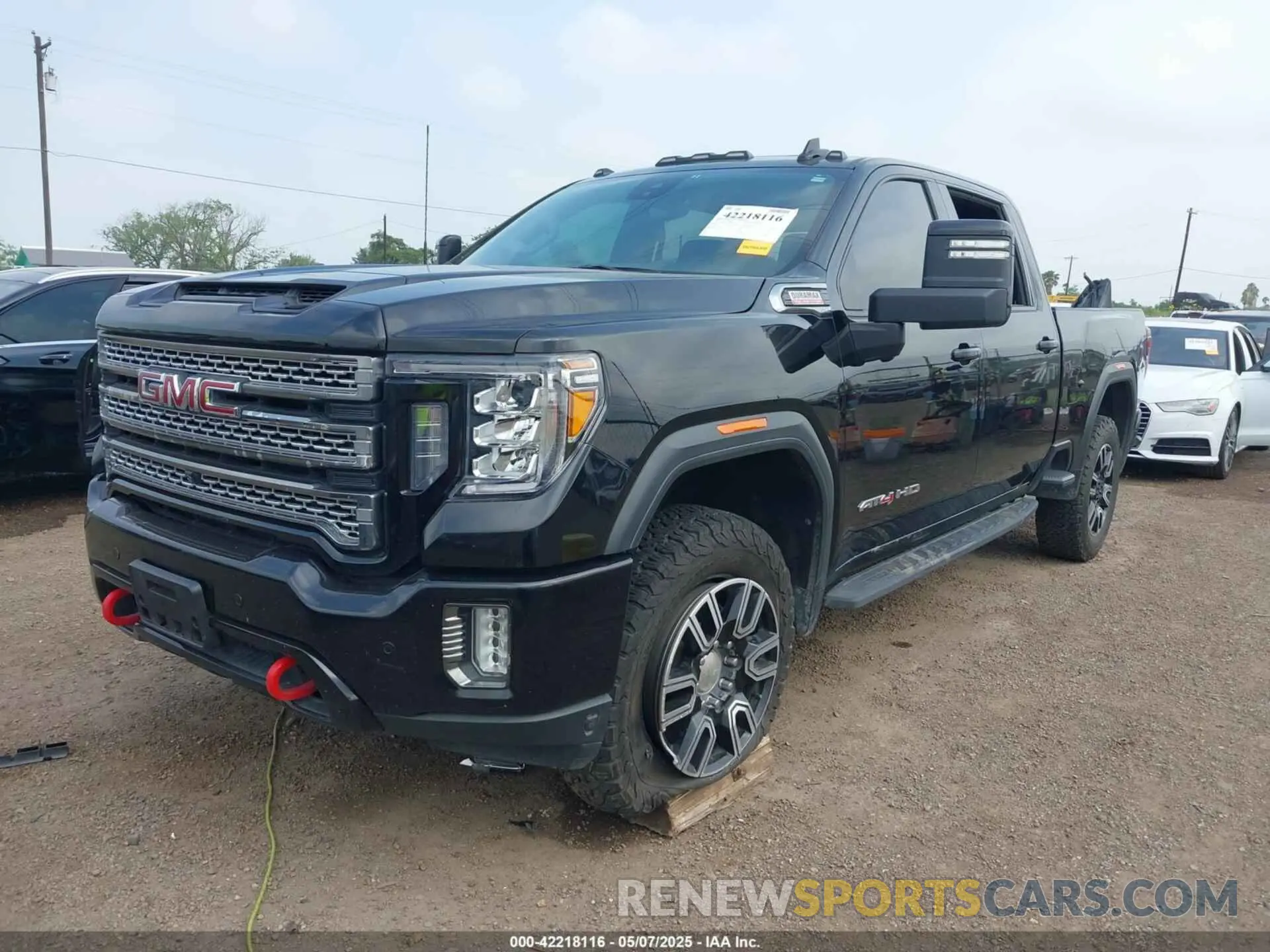 10 Фотография поврежденного автомобиля 1GT49PEY1MF152337 GMC SIERRA 2500HD 2021