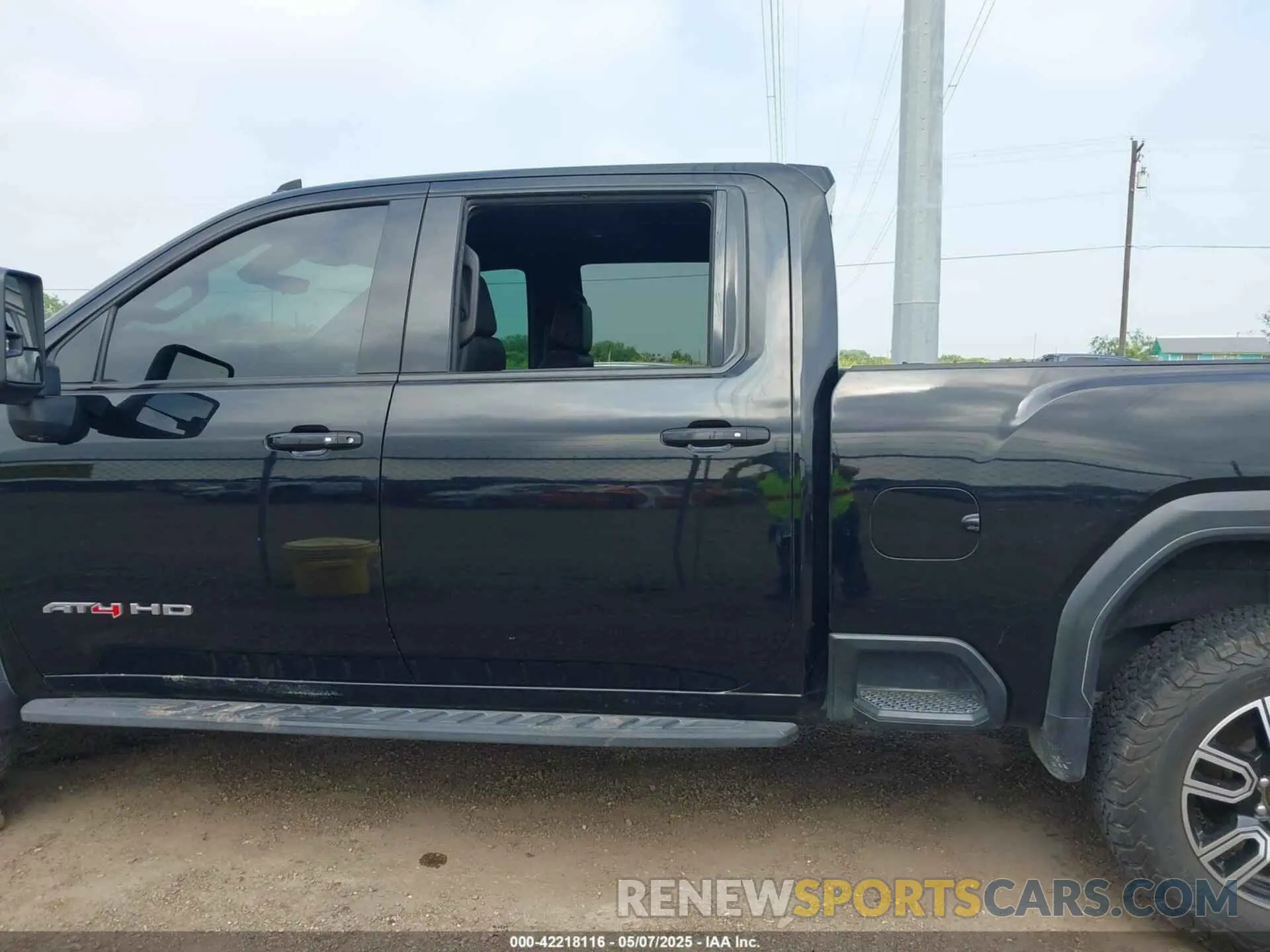 13 Фотография поврежденного автомобиля 1GT49PEY1MF152337 GMC SIERRA 2500HD 2021