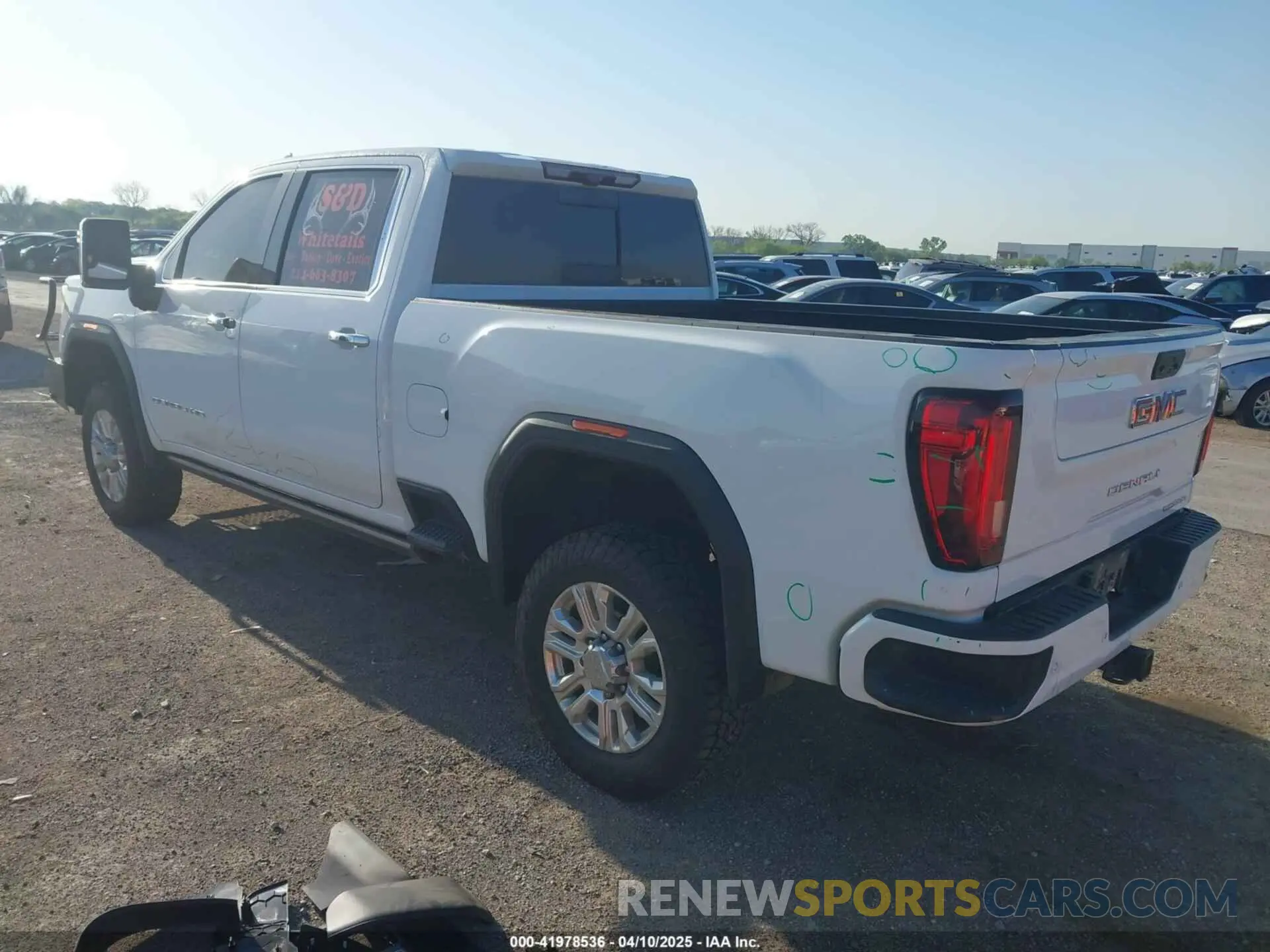 3 Фотография поврежденного автомобиля 1GT49REY8MF165288 GMC SIERRA 2500HD 2021