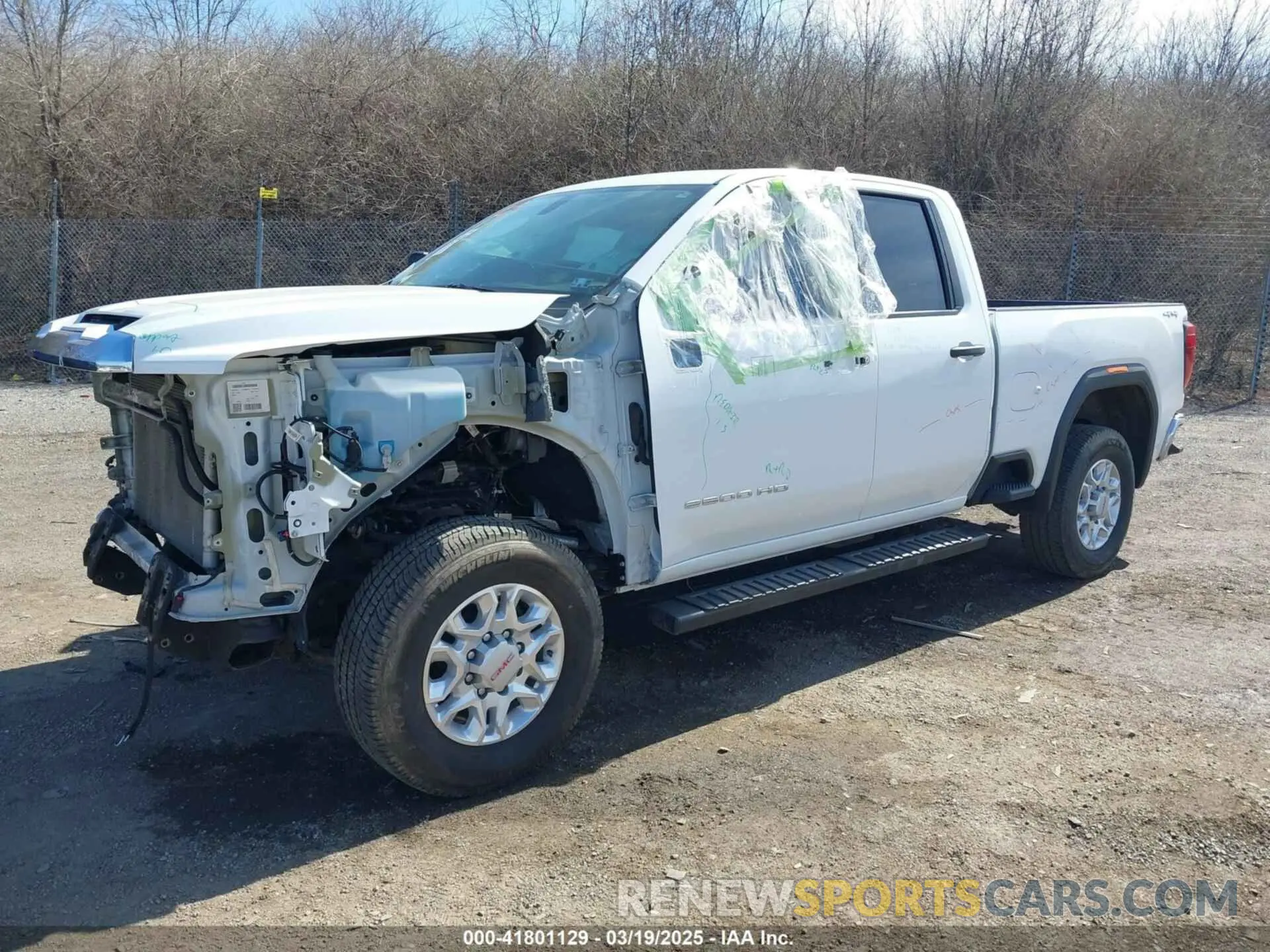 2 Photograph of a damaged car 1GT59LE75MF208395 GMC SIERRA 2500HD 2021