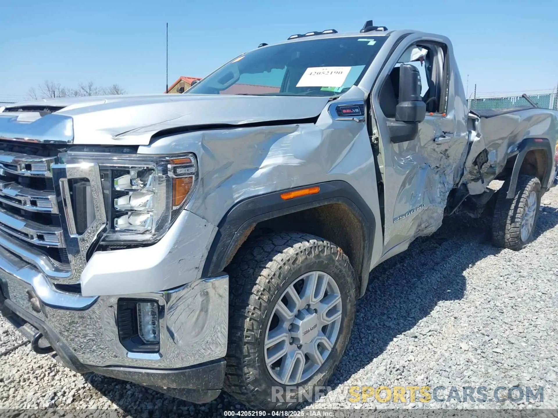 11 Photograph of a damaged car 1GT39ME7XNF104824 GMC SIERRA 2500HD 2022