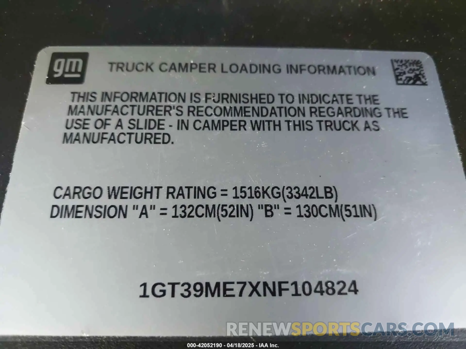 8 Photograph of a damaged car 1GT39ME7XNF104824 GMC SIERRA 2500HD 2022
