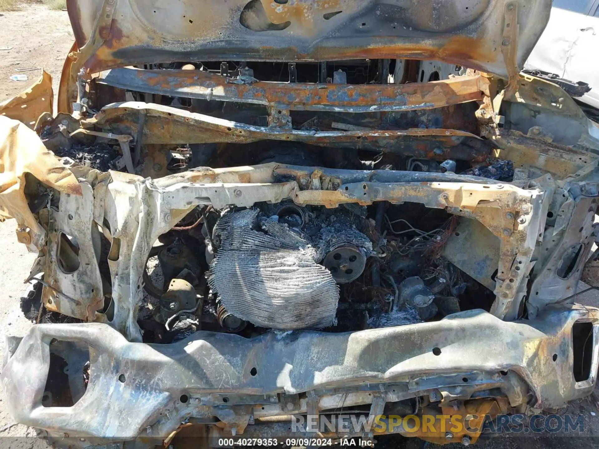 10 Photograph of a damaged car 1GT49NE78NF207945 GMC SIERRA 2500HD 2022
