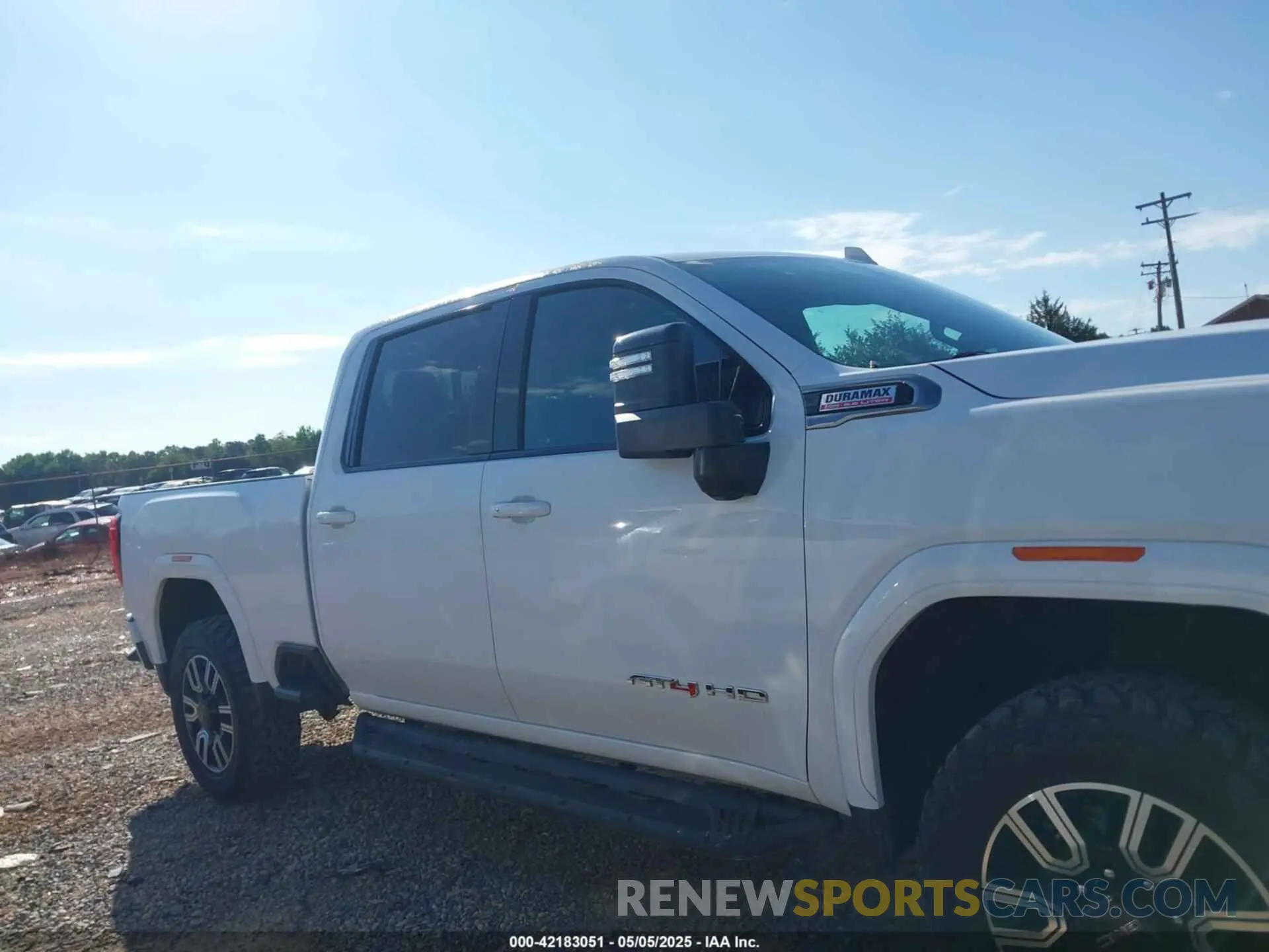 13 Фотография поврежденного автомобиля 1GT49PEY3NF134617 GMC SIERRA 2500HD 2022