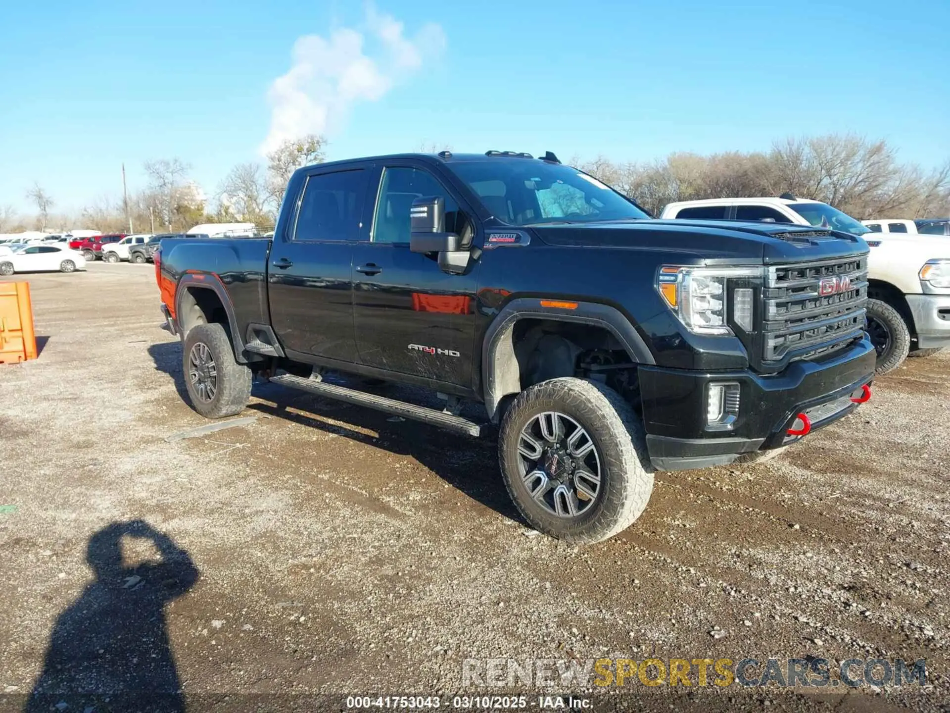 1 Фотография поврежденного автомобиля 1GT49PEY7NF365424 GMC SIERRA 2500HD 2022