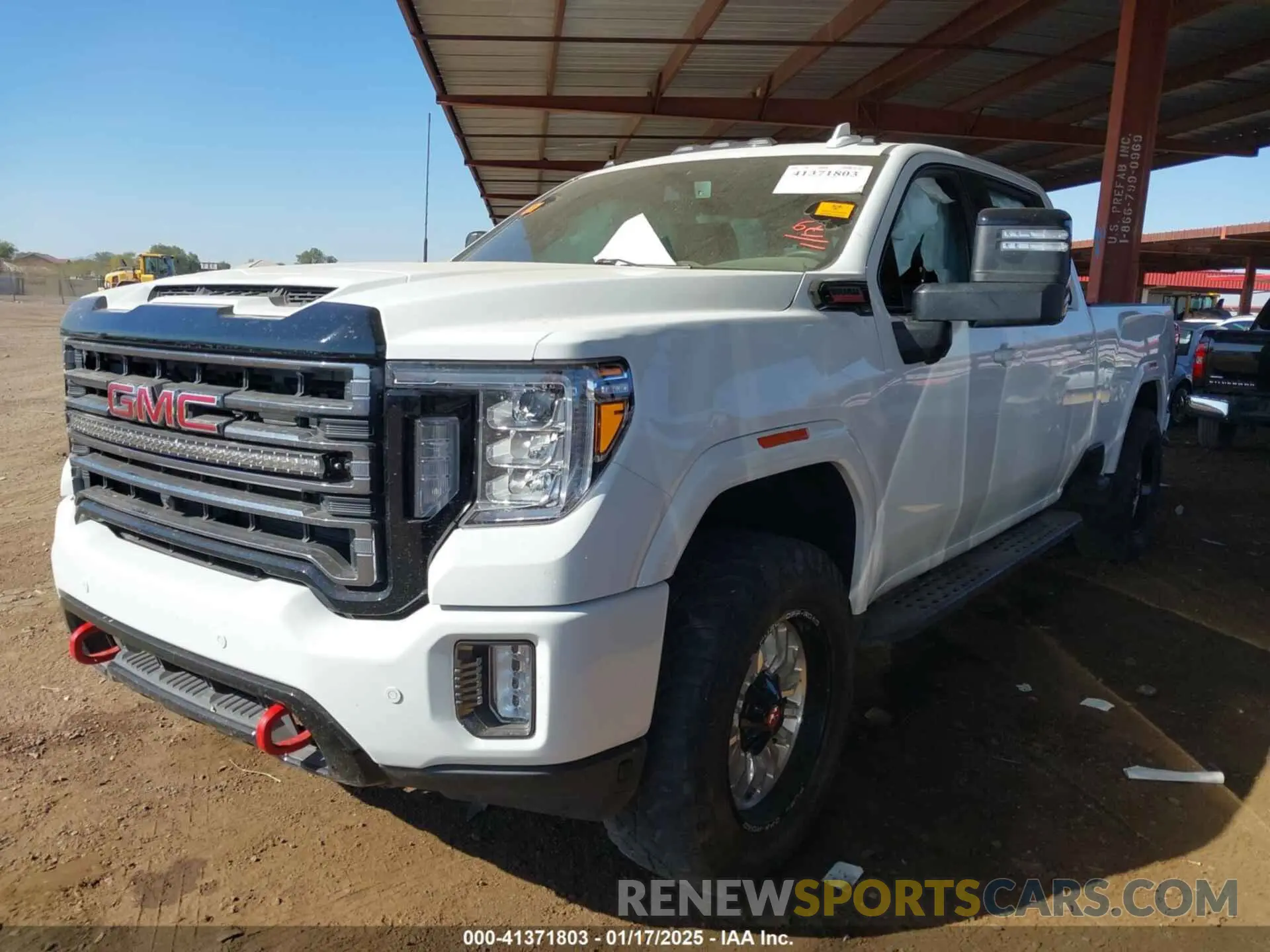 2 Photograph of a damaged car 1GT49PEYXNF261753 GMC SIERRA 2500HD 2022