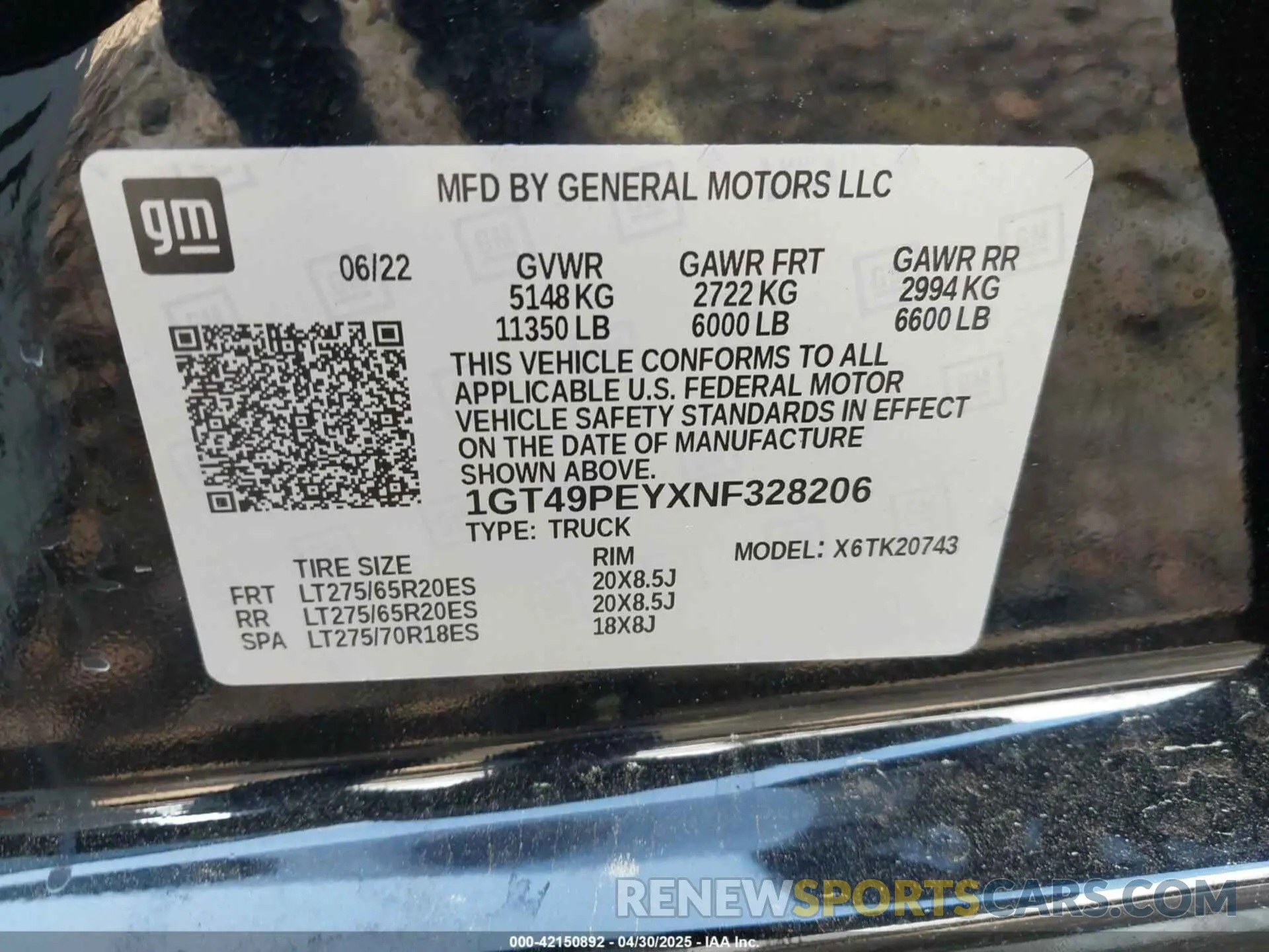 8 Фотография поврежденного автомобиля 1GT49PEYXNF328206 GMC SIERRA 2500HD 2022
