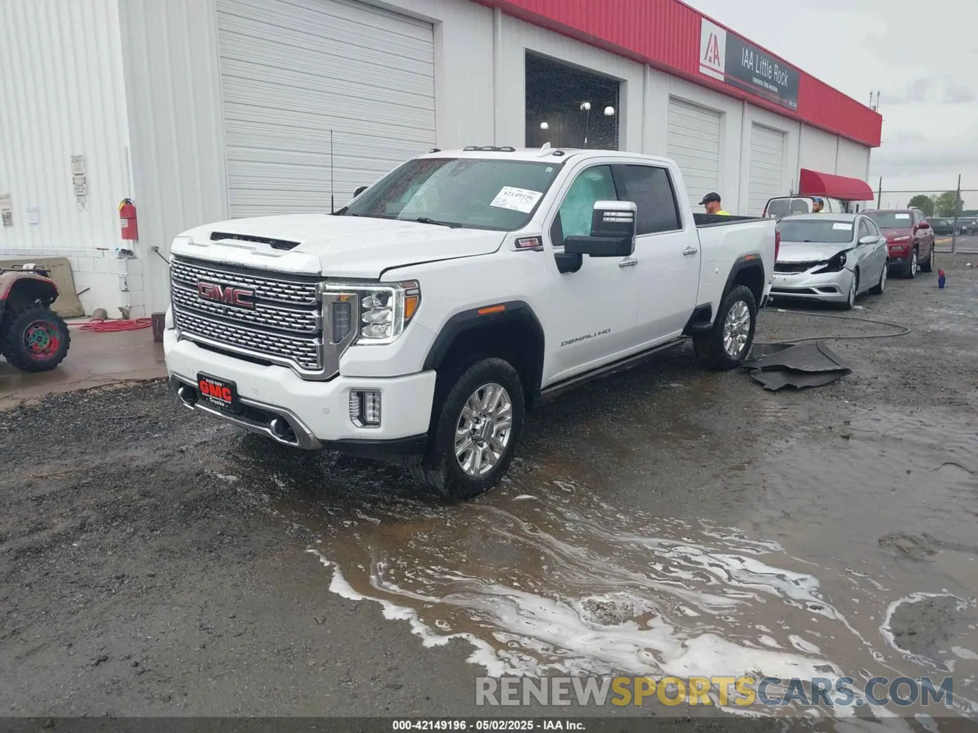 2 Фотография поврежденного автомобиля 1GT49REY4NF146559 GMC SIERRA 2500HD 2022