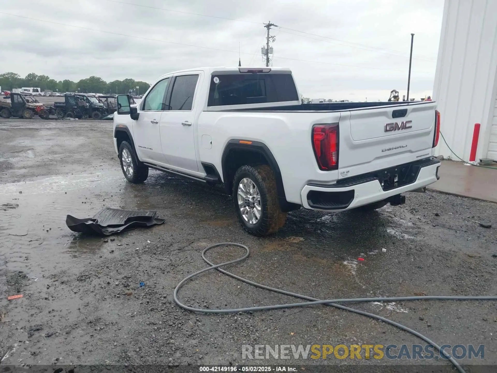 3 Фотография поврежденного автомобиля 1GT49REY4NF146559 GMC SIERRA 2500HD 2022