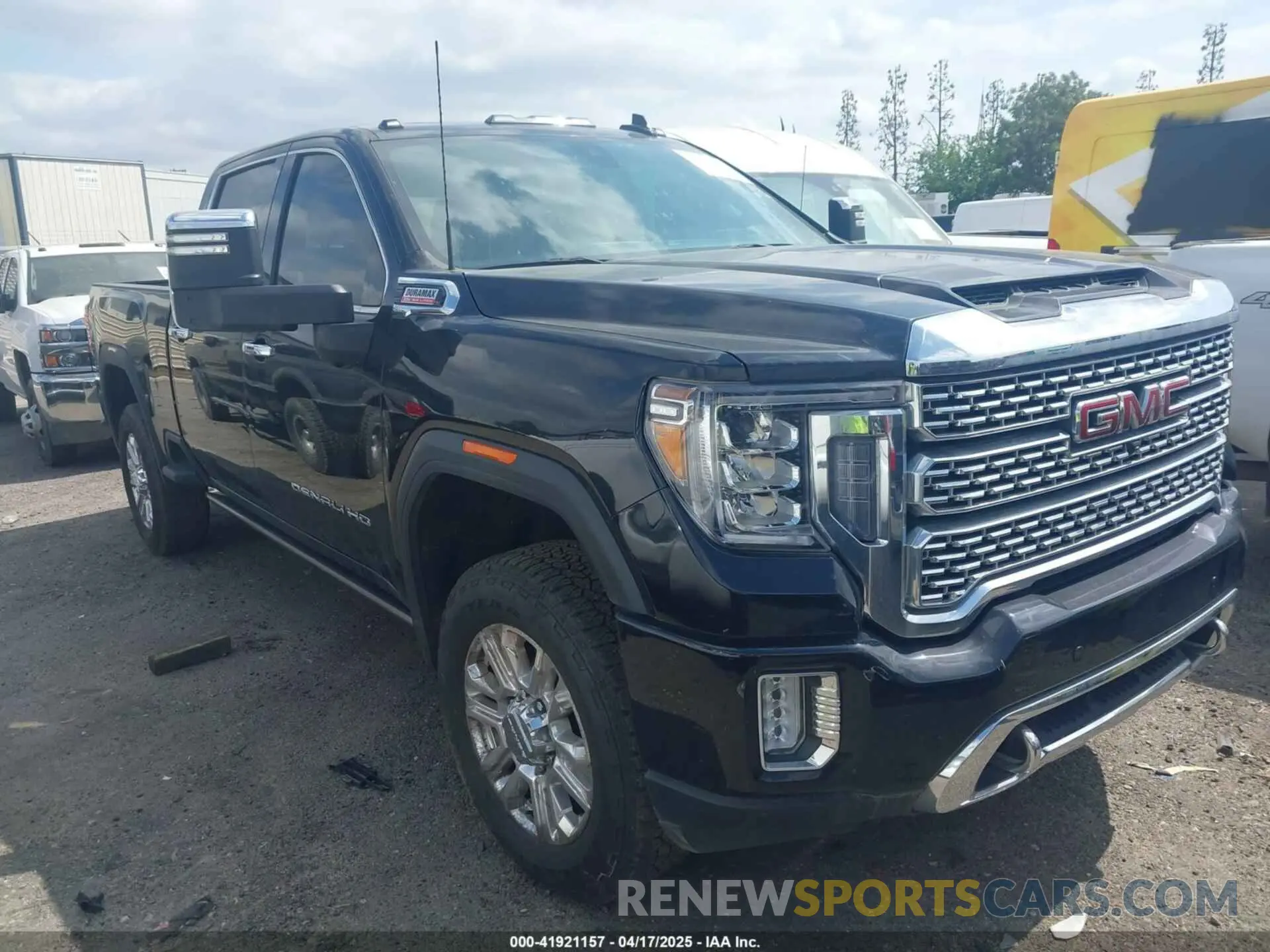 1 Фотография поврежденного автомобиля 1GT49REYXNF173619 GMC SIERRA 2500HD 2022