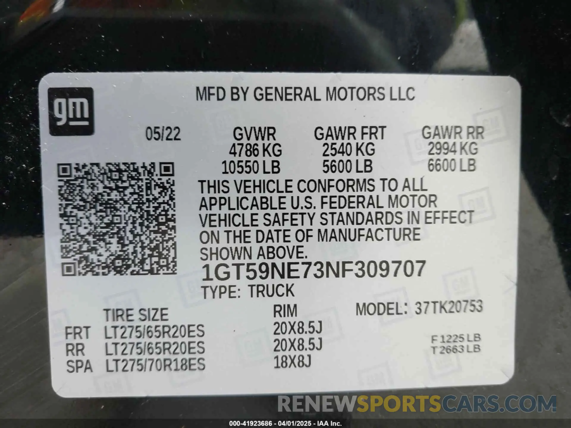 9 Photograph of a damaged car 1GT59NE73NF309707 GMC SIERRA 2500HD 2022
