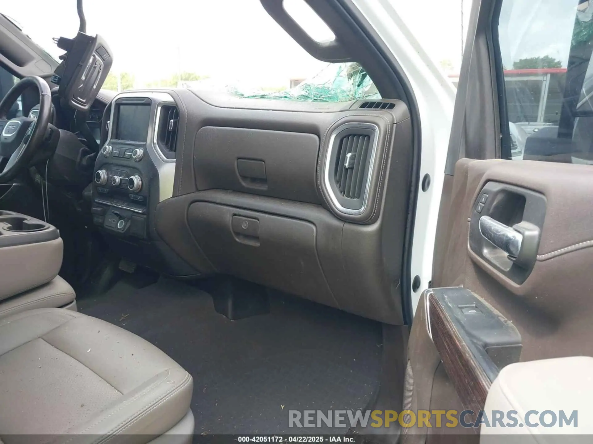 6 Photograph of a damaged car 1GT49ME74PF163567 GMC SIERRA 2500HD 2023