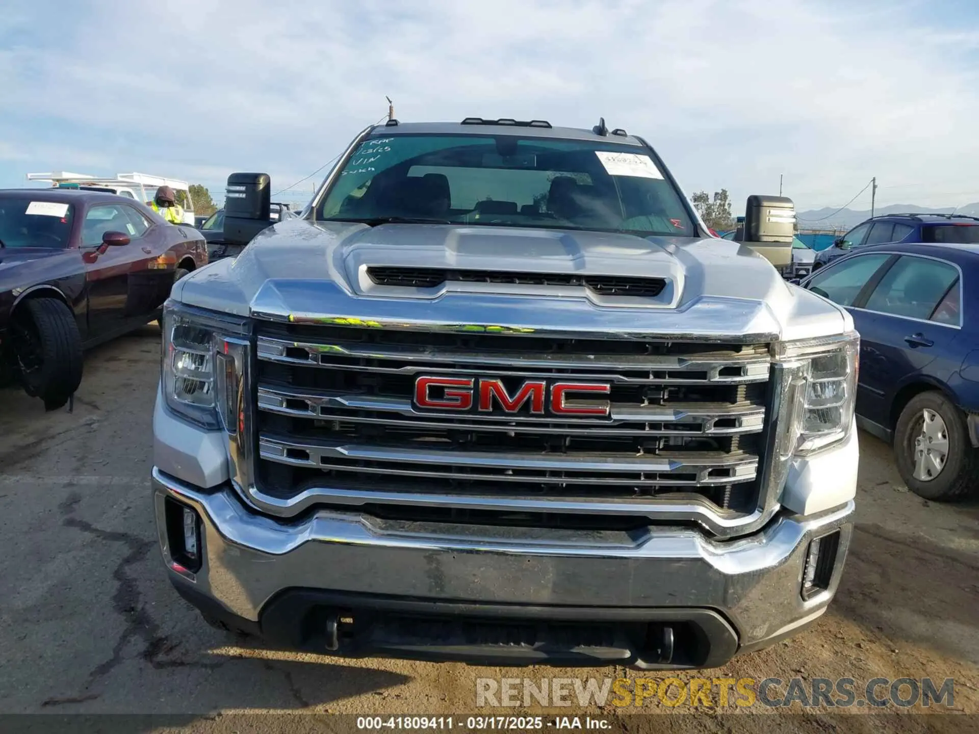 12 Фотография поврежденного автомобиля 1GT49MEY1PF194560 GMC SIERRA 2500HD 2023