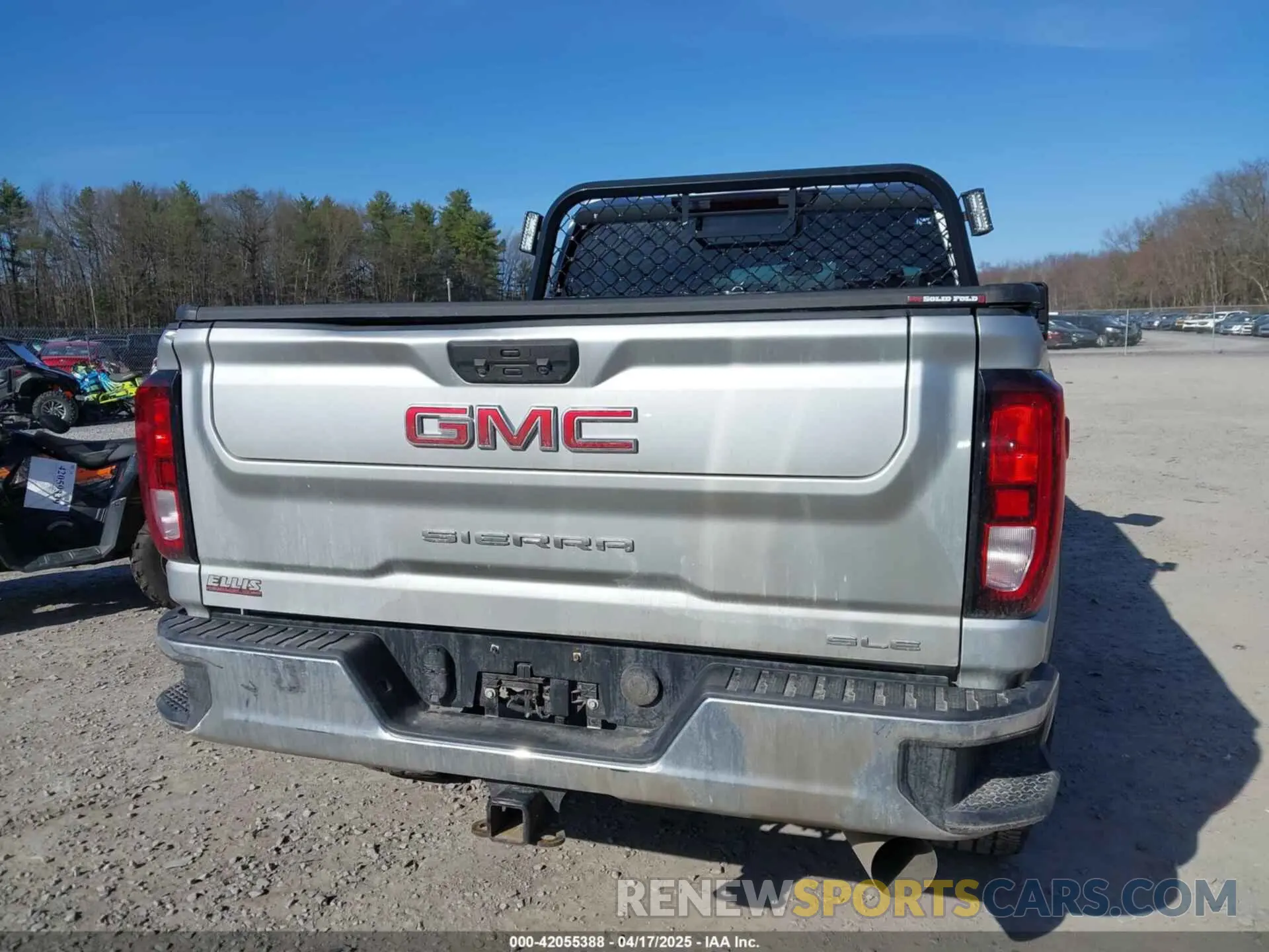 15 Photograph of a damaged car 1GT49MEY2PF197712 GMC SIERRA 2500HD 2023