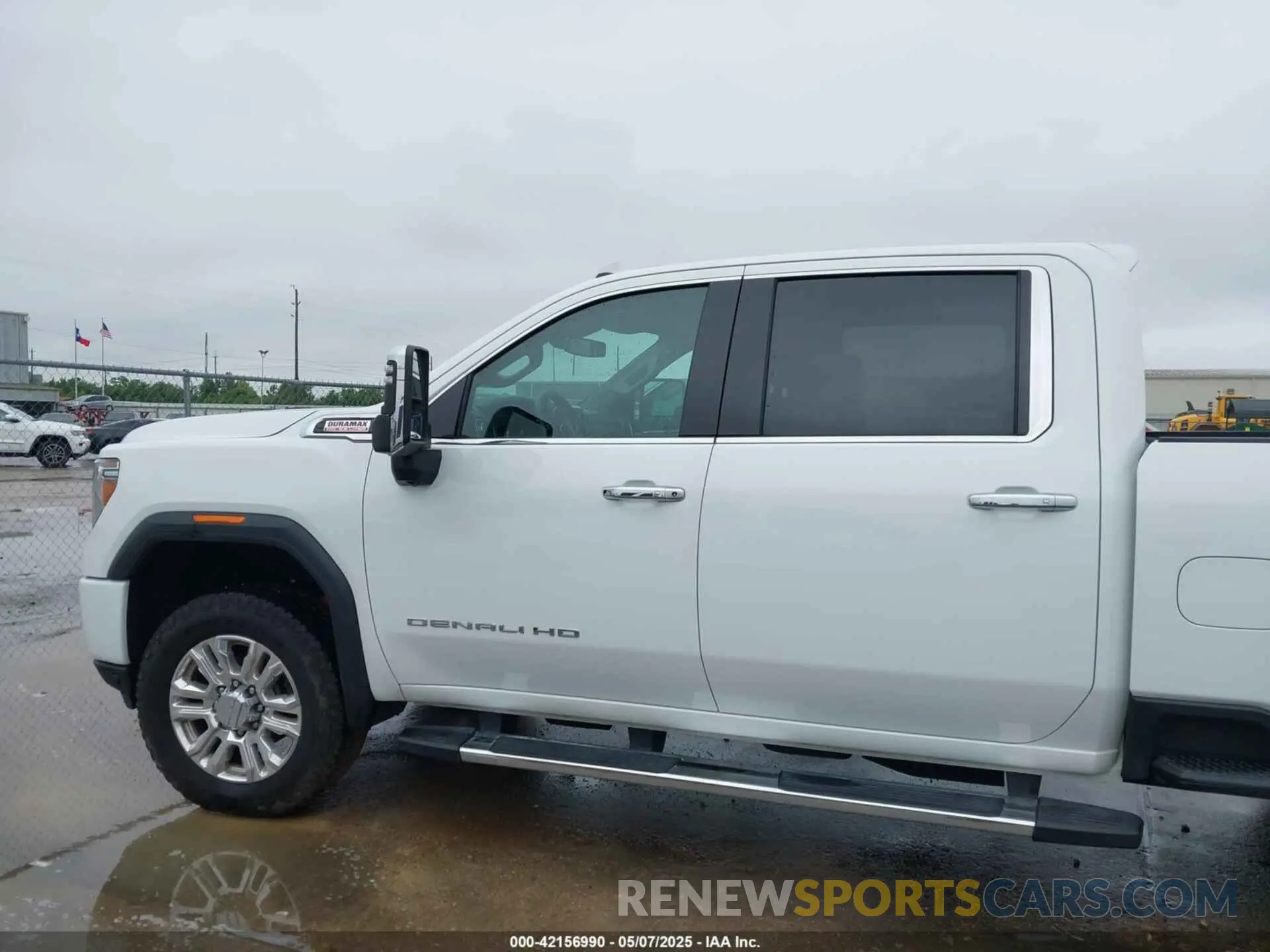 13 Photograph of a damaged car 1GT49REY2PF230379 GMC SIERRA 2500HD 2023