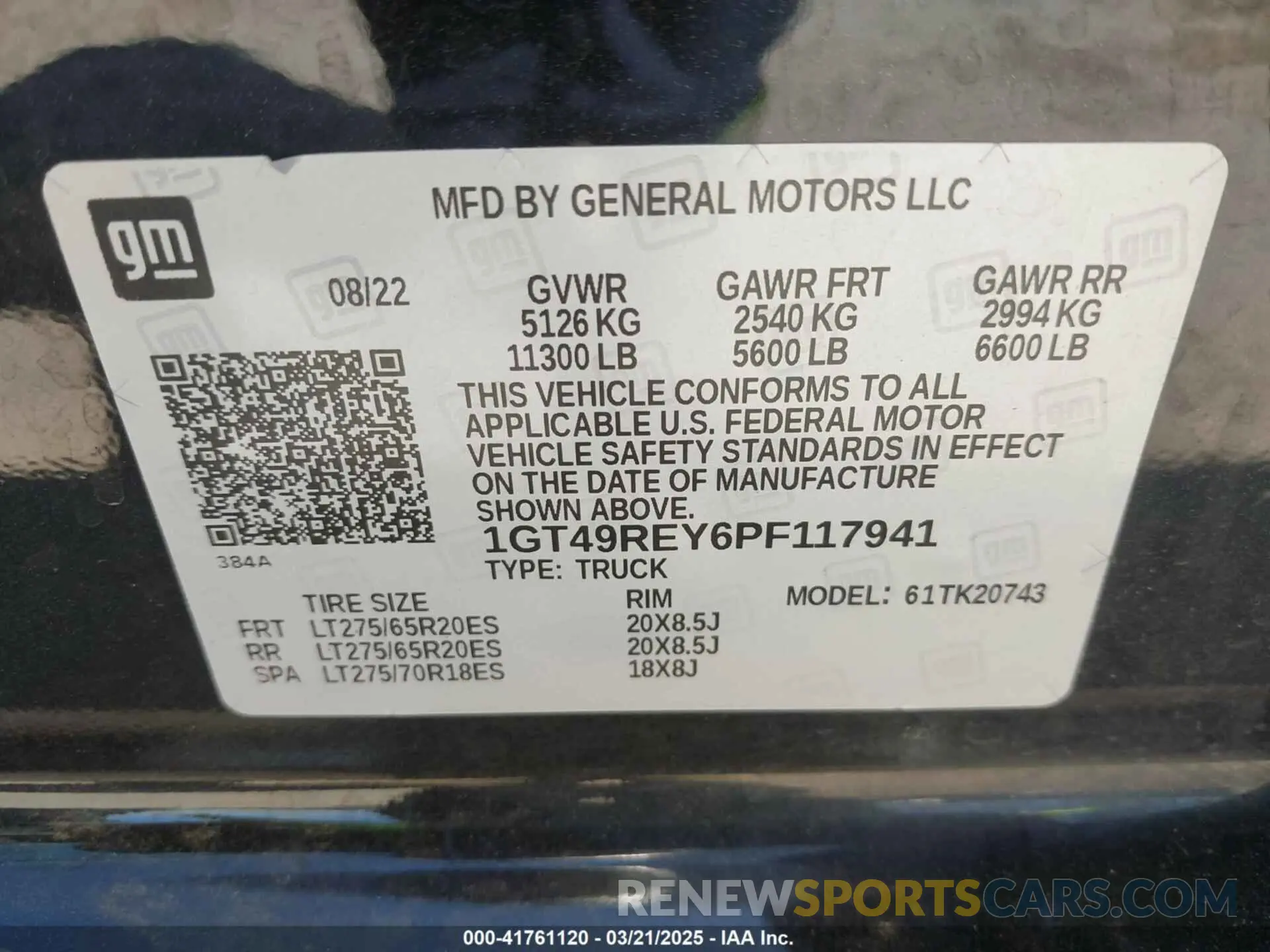 8 Фотография поврежденного автомобиля 1GT49REY6PF117941 GMC SIERRA 2500HD 2023
