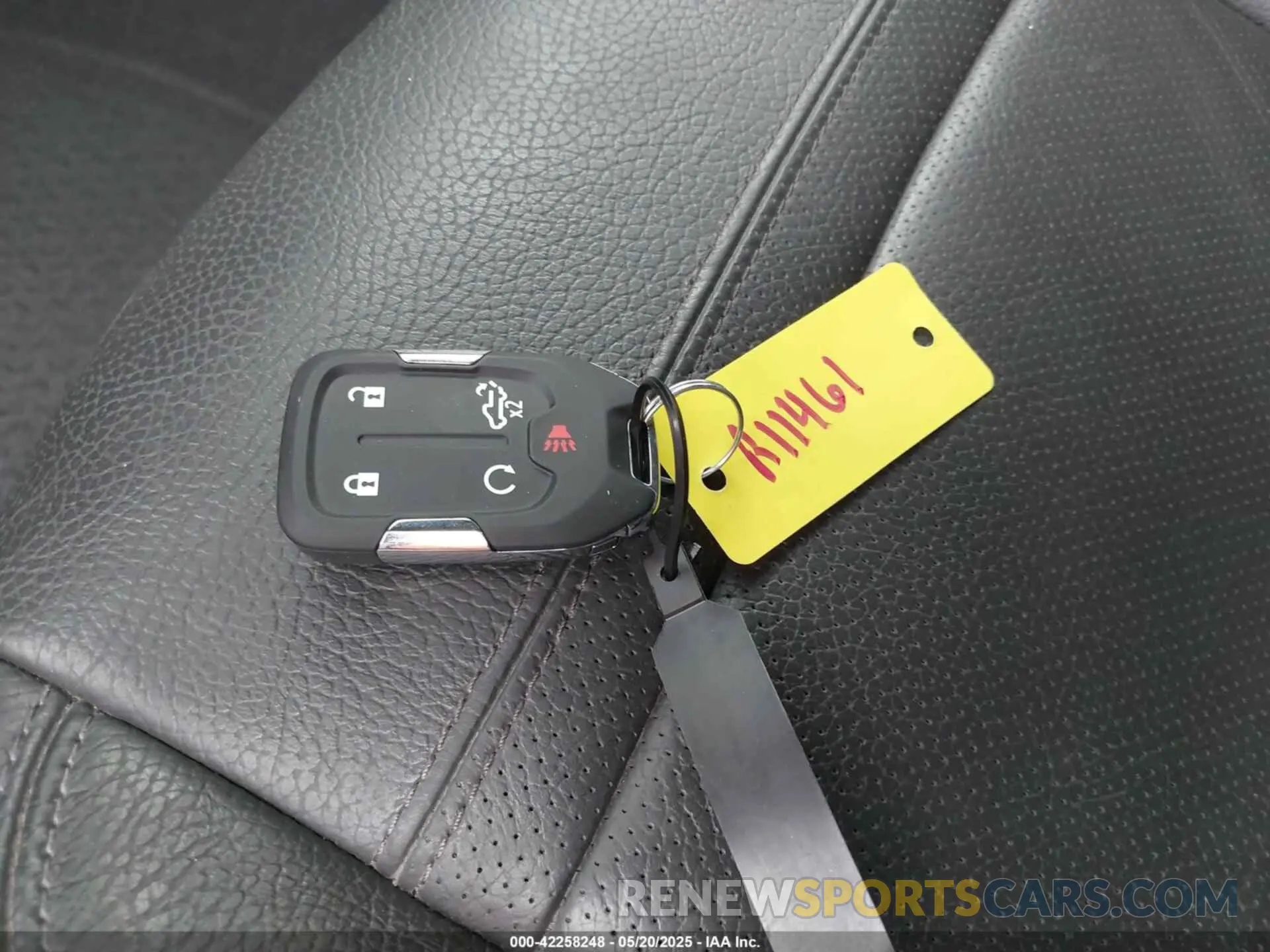 11 Фотография поврежденного автомобиля 1GT49REY6PF213469 GMC SIERRA 2500HD 2023