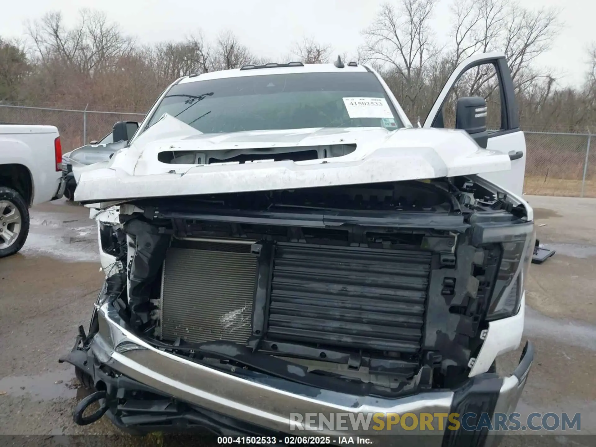 9 Photograph of a damaged car 1GT49LE76RF144631 GMC SIERRA 2500HD 2024