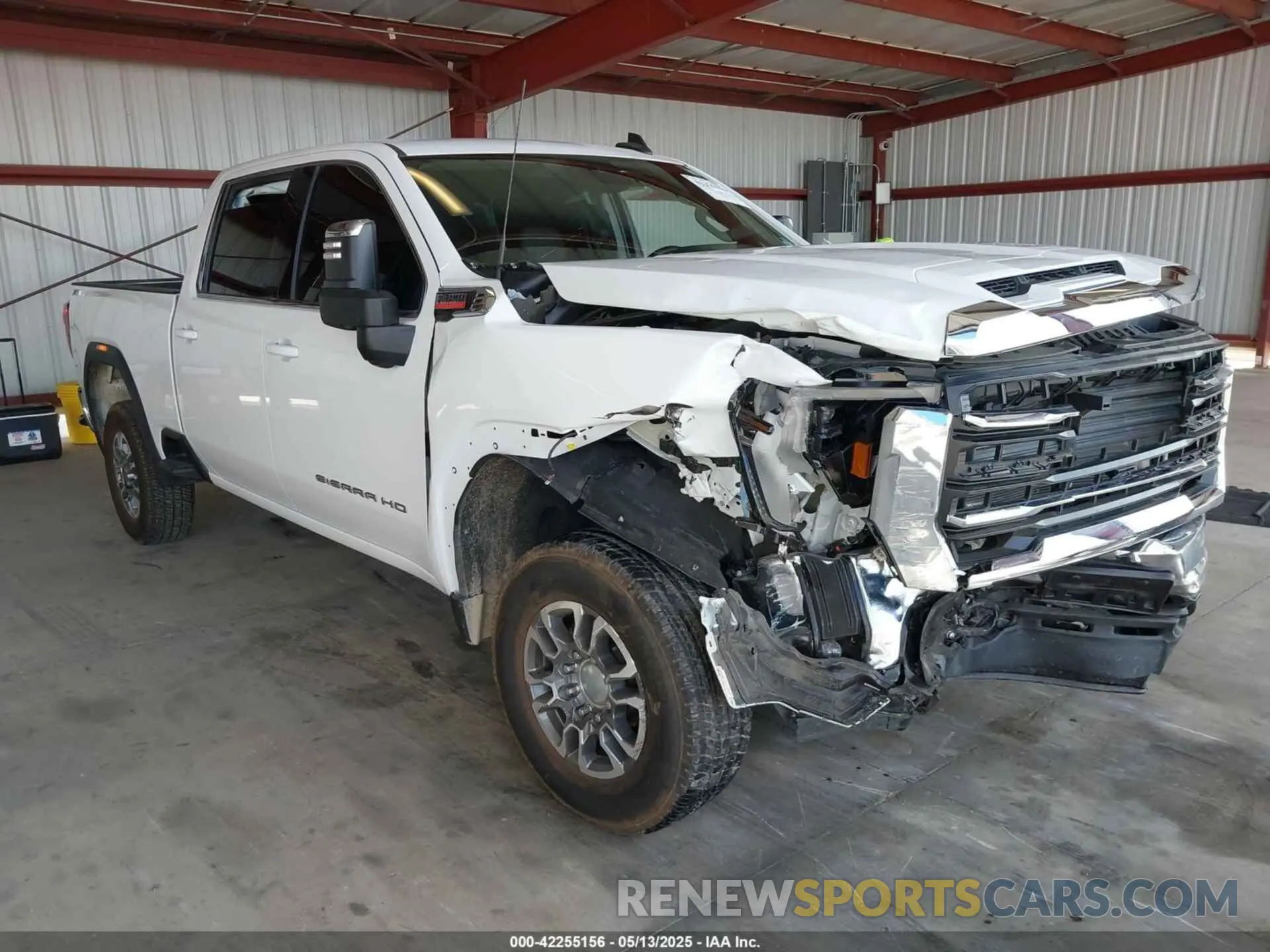 1 Photograph of a damaged car 1GT49MEY6RF452543 GMC SIERRA 2500HD 2024