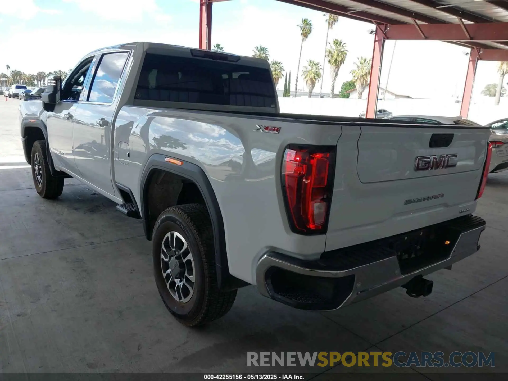 3 Photograph of a damaged car 1GT49MEY6RF452543 GMC SIERRA 2500HD 2024