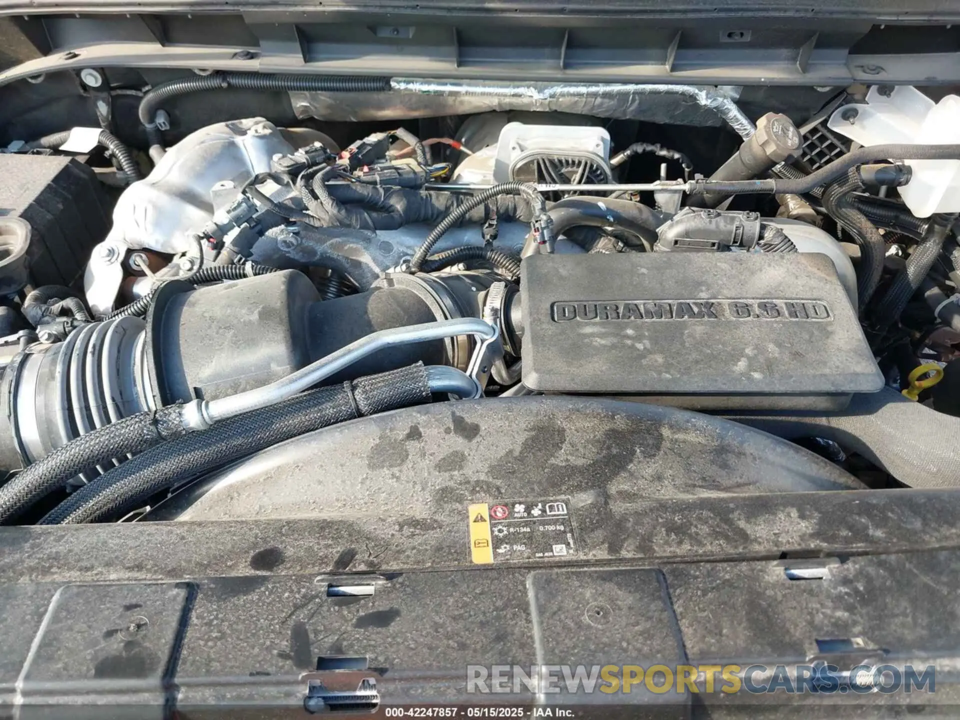 10 Photograph of a damaged car 1GT4UXEY5SF118056 GMC SIERRA 2500HD 2025