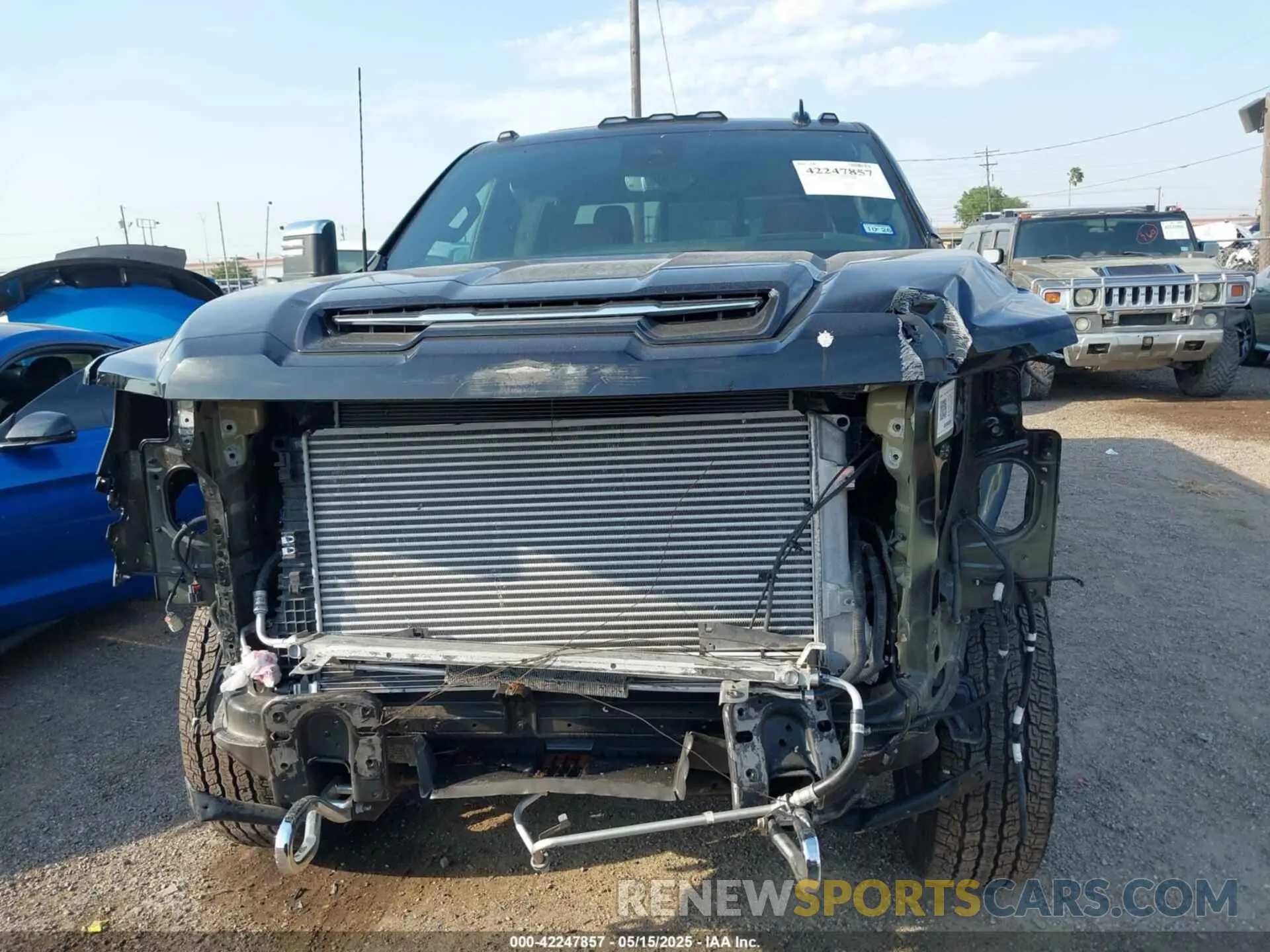 13 Photograph of a damaged car 1GT4UXEY5SF118056 GMC SIERRA 2500HD 2025