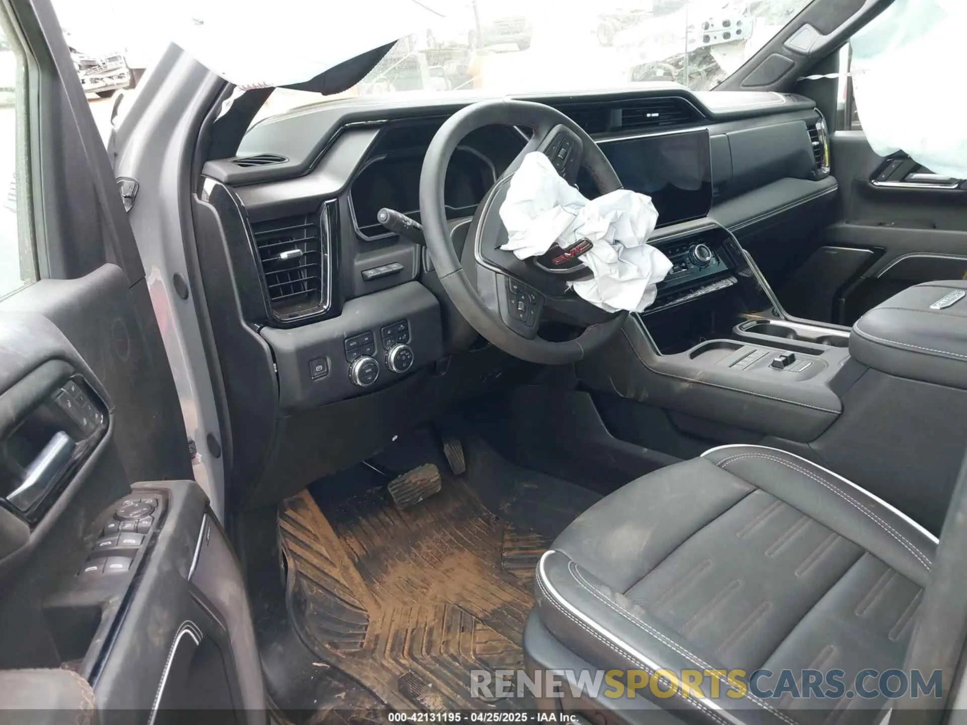 7 Фотография поврежденного автомобиля 1GT4UZEY7SF262090 GMC SIERRA 2500HD 2025
