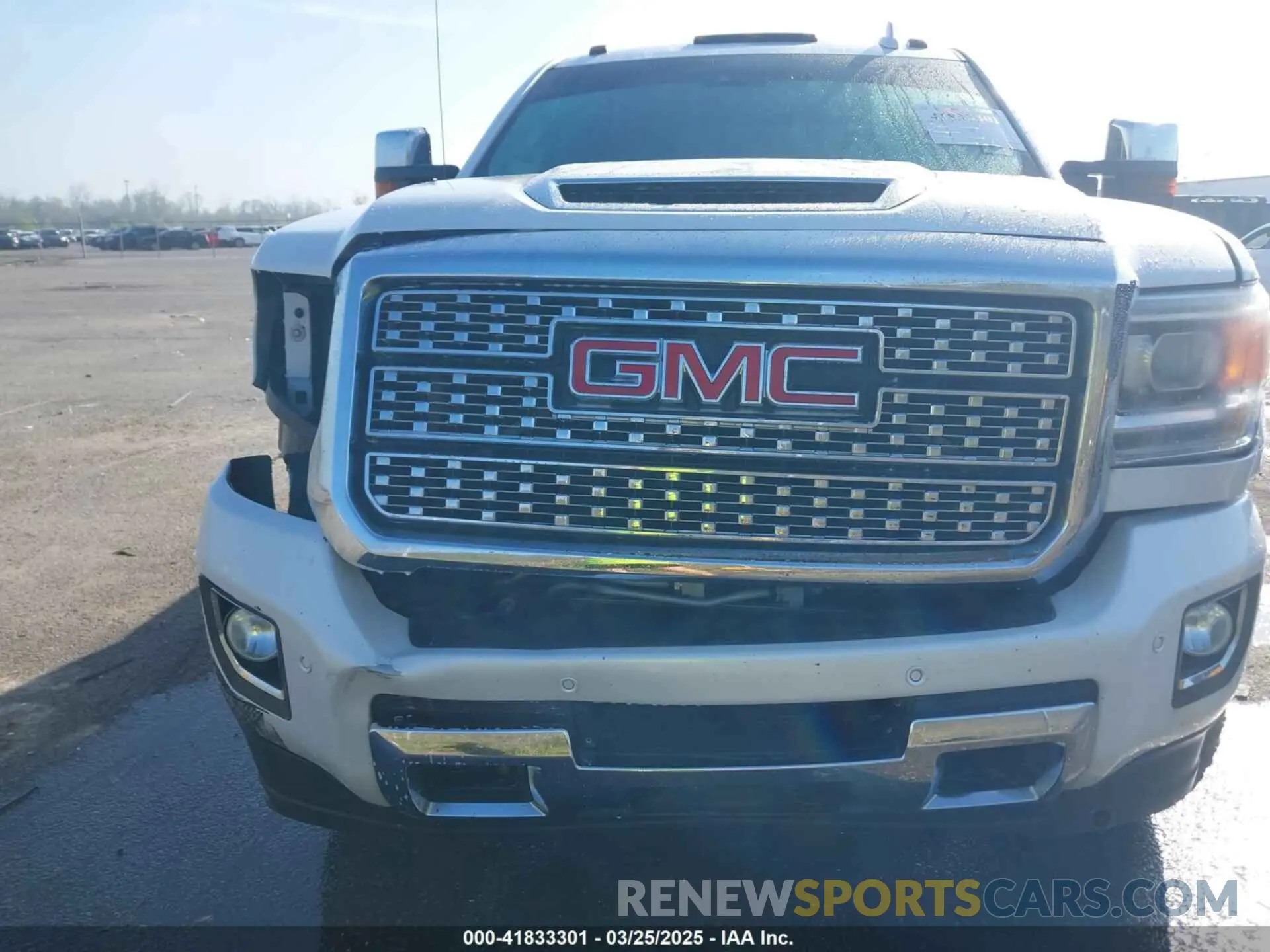 11 Photograph of a damaged car 1GT42WEY6KF115182 GMC SIERRA 3500HD 2019