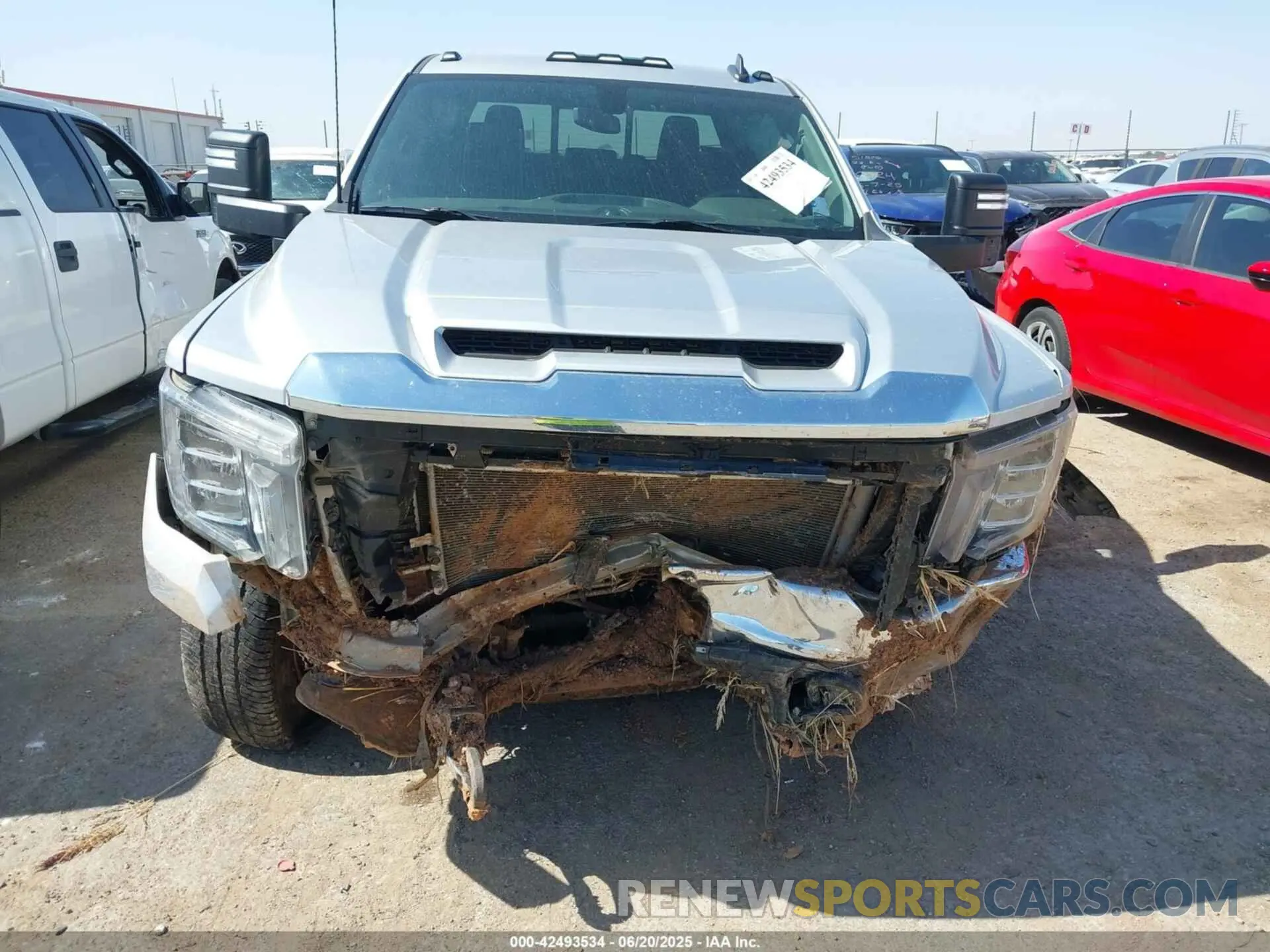 6 Photograph of a damaged car 1GT49TE78NF205231 GMC SIERRA 3500HD 2022